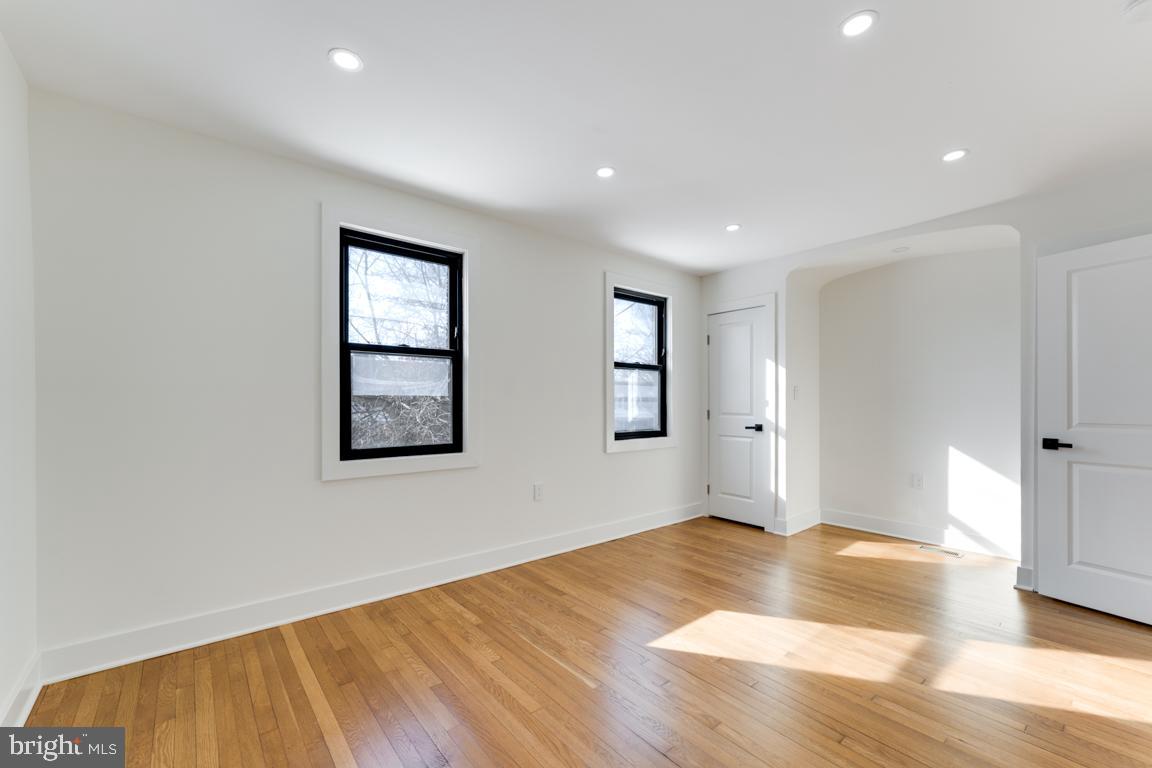 219 JEFFERSON ST NW, WASHINGTON, District Of Columbia 20011, 4 Bedrooms Bedrooms, ,3 BathroomsBathrooms,Residential,For sale,219 JEFFERSON ST NW,DCDC2245050 MLS # DCDC2245050