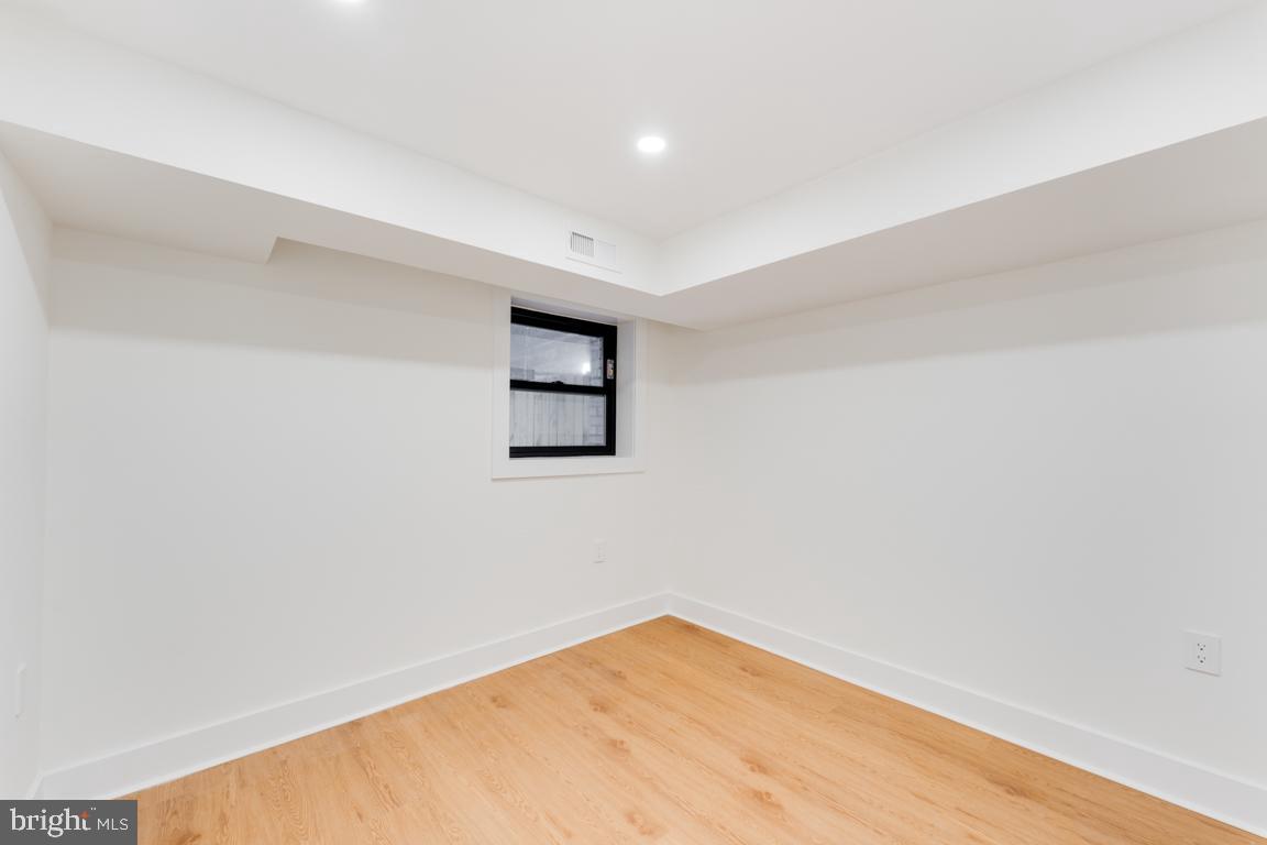 219 JEFFERSON ST NW, WASHINGTON, District Of Columbia 20011, 4 Bedrooms Bedrooms, ,3 BathroomsBathrooms,Residential,For sale,219 JEFFERSON ST NW,DCDC2245050 MLS # DCDC2245050