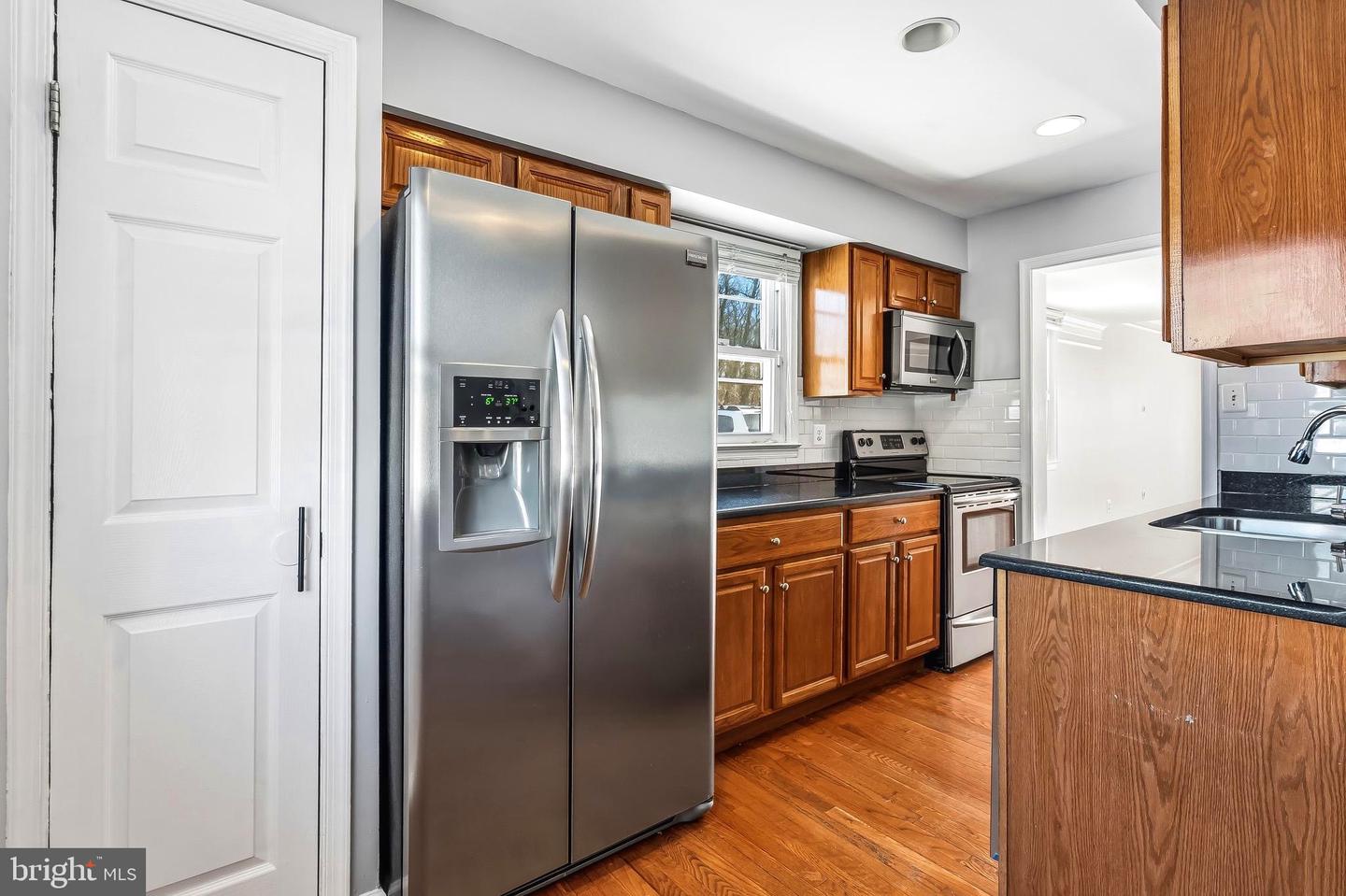 4001 FORESTDALE AVE, WOODBRIDGE, Virginia 22193, 3 Bedrooms Bedrooms, ,1 BathroomBathrooms,Residential,For sale,4001 FORESTDALE AVE,VAPW2112036 MLS # VAPW2112036