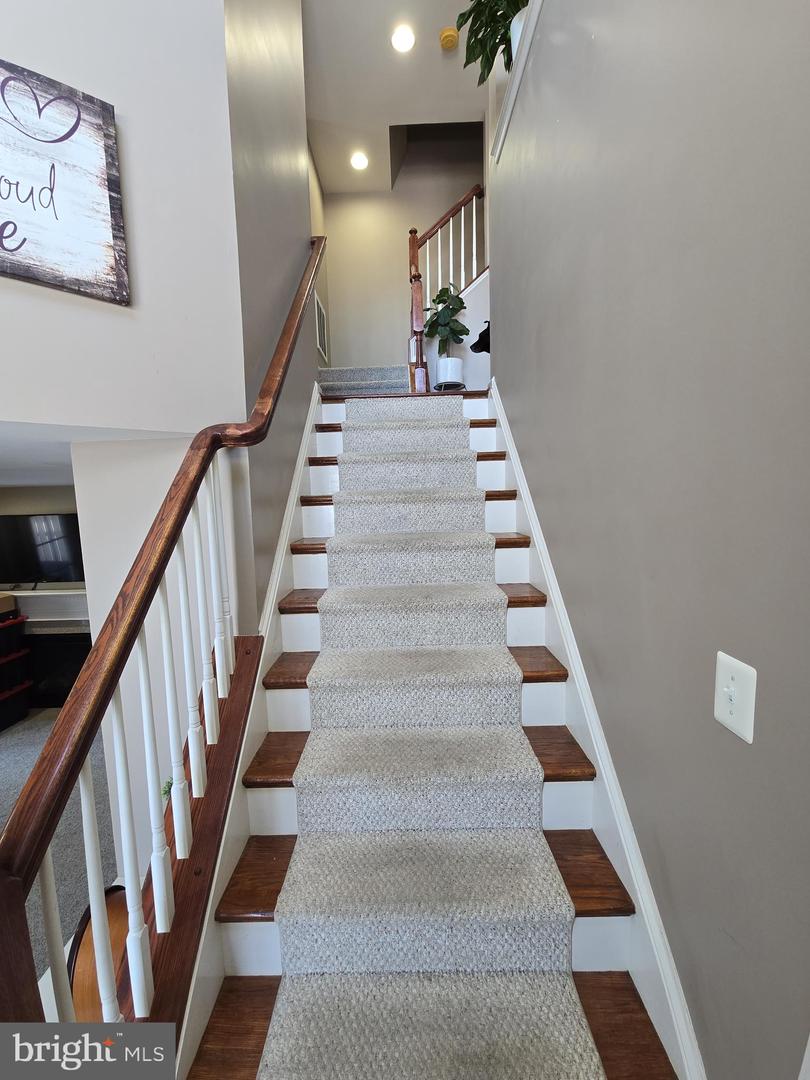 9249 ALVYN LAKE CIR, BRISTOW, Virginia 20136, 3 Bedrooms Bedrooms, ,2 BathroomsBathrooms,Residential,For sale,9249 ALVYN LAKE CIR,VAPW2112044 MLS # VAPW2112044