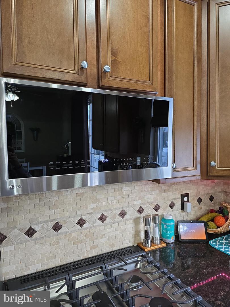 9249 ALVYN LAKE CIR, BRISTOW, Virginia 20136, 3 Bedrooms Bedrooms, ,2 BathroomsBathrooms,Residential,For sale,9249 ALVYN LAKE CIR,VAPW2112044 MLS # VAPW2112044