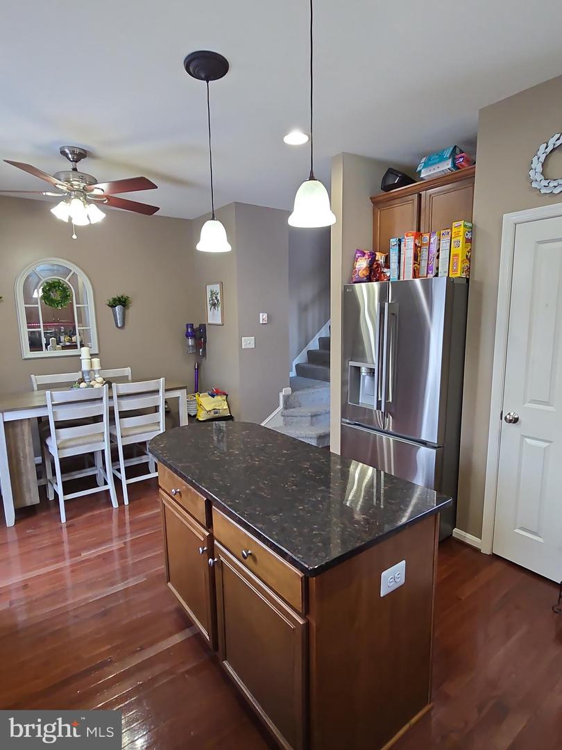 9249 ALVYN LAKE CIR, BRISTOW, Virginia 20136, 3 Bedrooms Bedrooms, ,2 BathroomsBathrooms,Residential,For sale,9249 ALVYN LAKE CIR,VAPW2112044 MLS # VAPW2112044