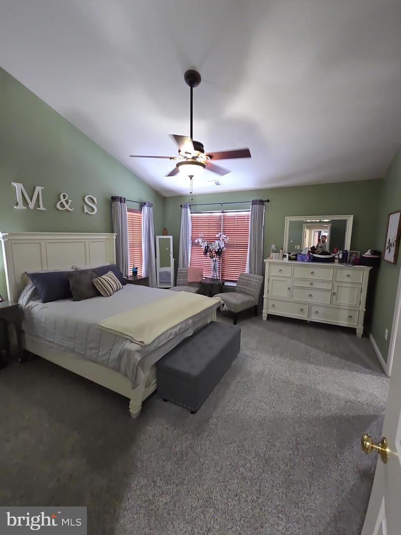 9249 ALVYN LAKE CIR, BRISTOW, Virginia 20136, 3 Bedrooms Bedrooms, ,2 BathroomsBathrooms,Residential,For sale,9249 ALVYN LAKE CIR,VAPW2112044 MLS # VAPW2112044