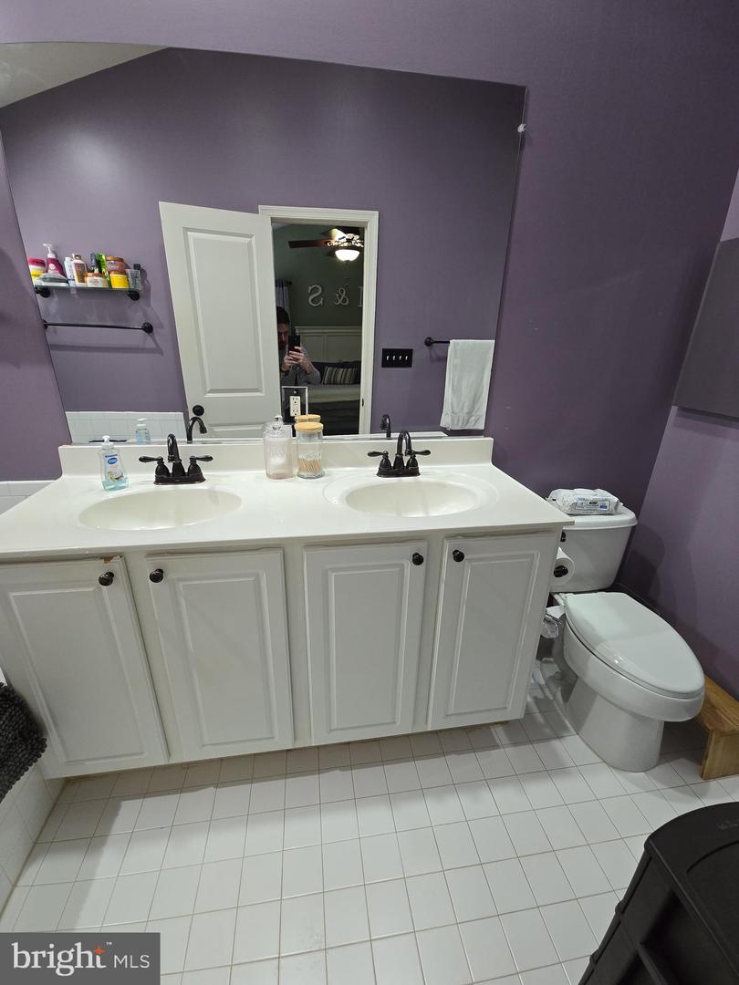 9249 ALVYN LAKE CIR, BRISTOW, Virginia 20136, 3 Bedrooms Bedrooms, ,2 BathroomsBathrooms,Residential,For sale,9249 ALVYN LAKE CIR,VAPW2112044 MLS # VAPW2112044