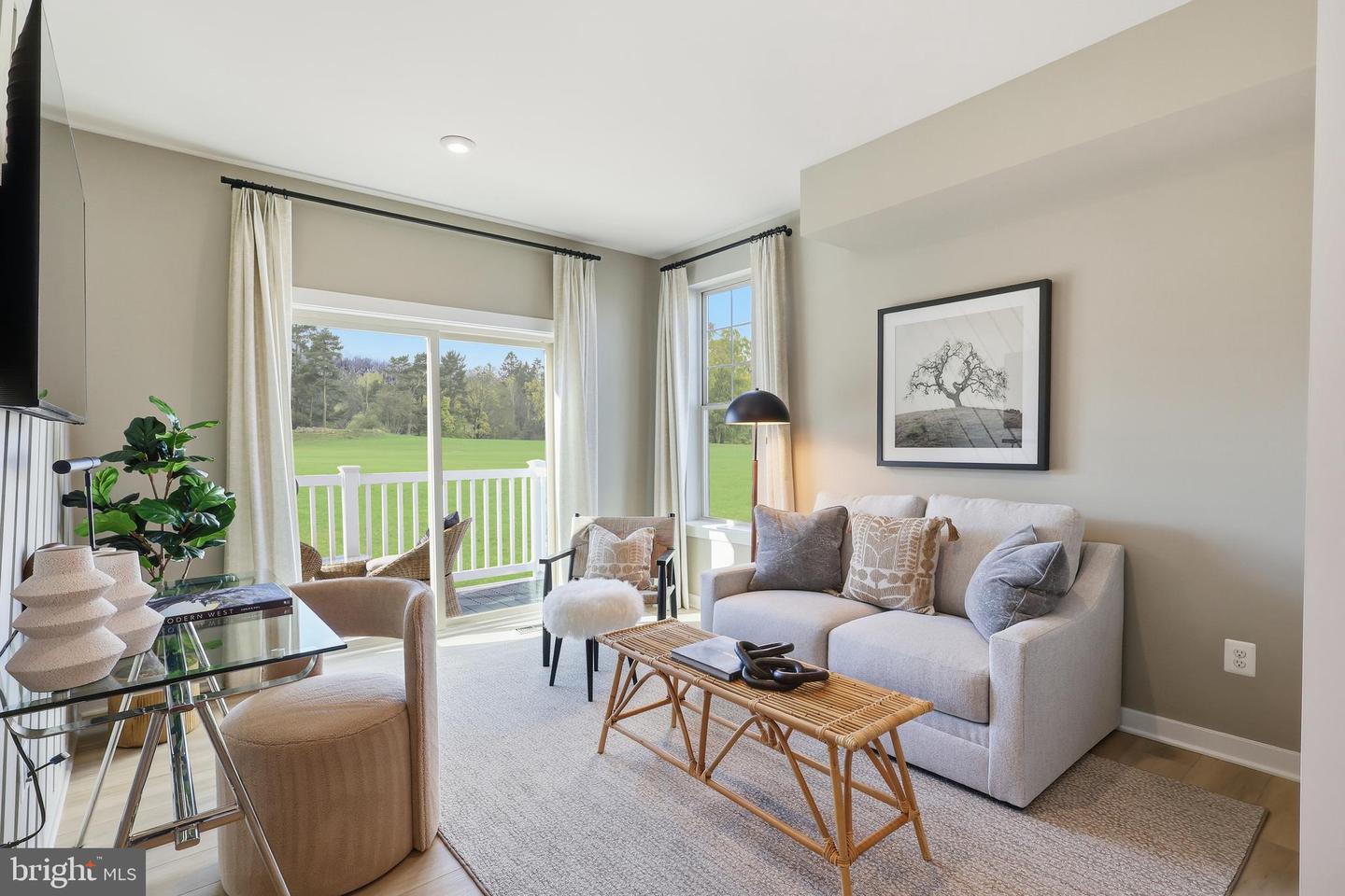 17722 WILLIAMS WAY, DUMFRIES, Virginia 22026, 2 Bedrooms Bedrooms, ,2 BathroomsBathrooms,Residential,For sale,17722 WILLIAMS WAY,VAPW2112058 MLS # VAPW2112058