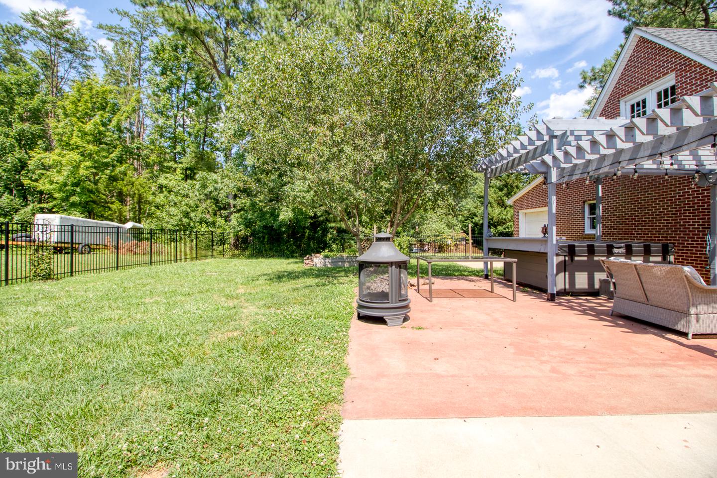 109 SUSSEX ST, FREDERICKSBURG, Virginia 22405, 5 Bedrooms Bedrooms, ,2 BathroomsBathrooms,Residential,For sale,109 SUSSEX ST,VAST2045872 MLS # VAST2045872