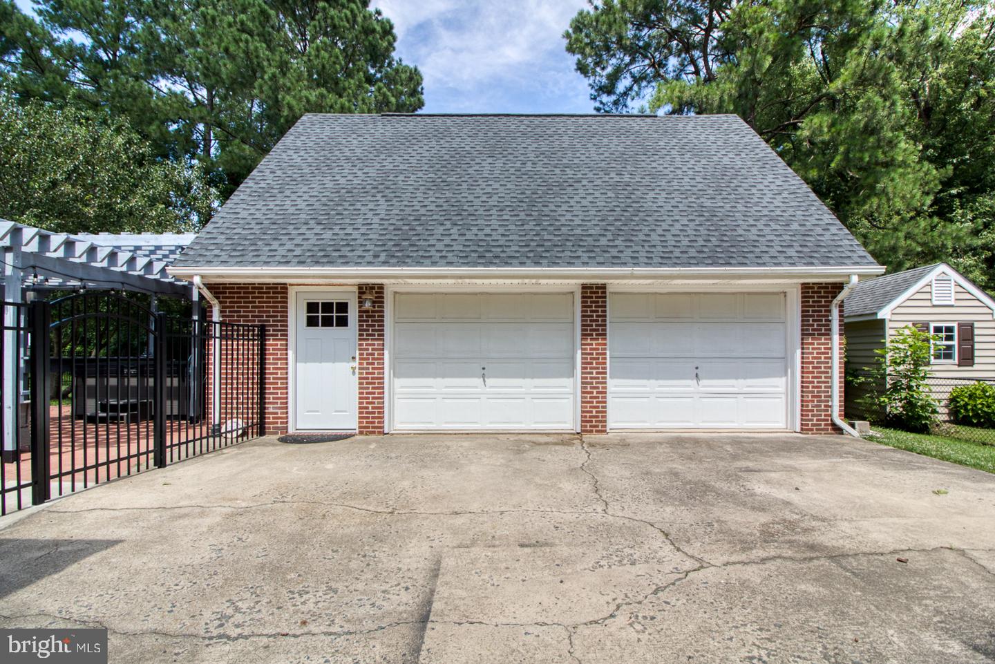 109 SUSSEX ST, FREDERICKSBURG, Virginia 22405, 5 Bedrooms Bedrooms, ,2 BathroomsBathrooms,Residential,For sale,109 SUSSEX ST,VAST2045872 MLS # VAST2045872