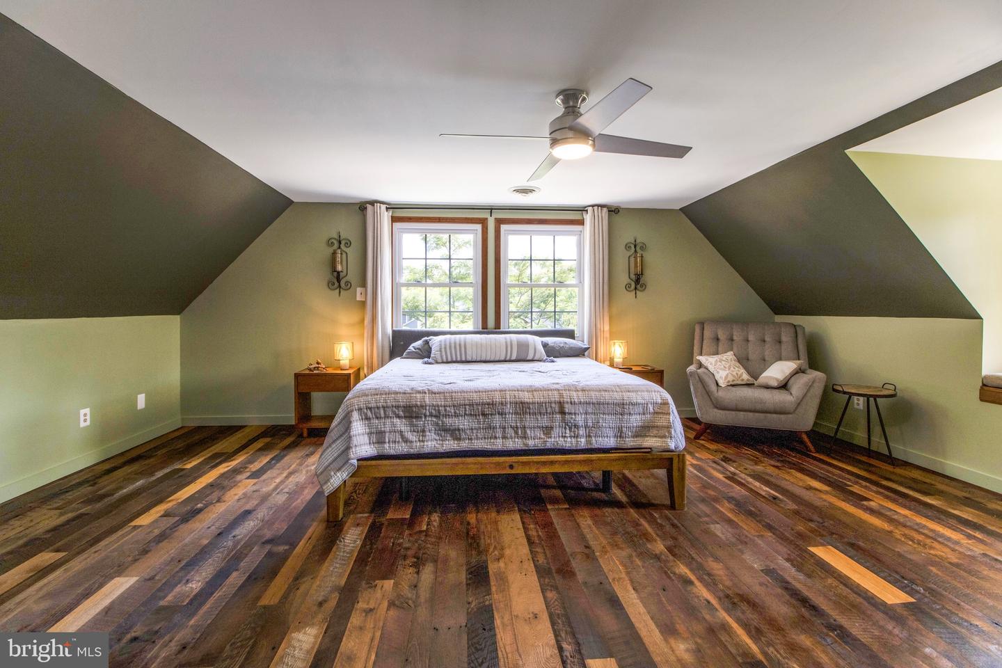 109 SUSSEX ST, FREDERICKSBURG, Virginia 22405, 5 Bedrooms Bedrooms, ,2 BathroomsBathrooms,Residential,For sale,109 SUSSEX ST,VAST2045872 MLS # VAST2045872