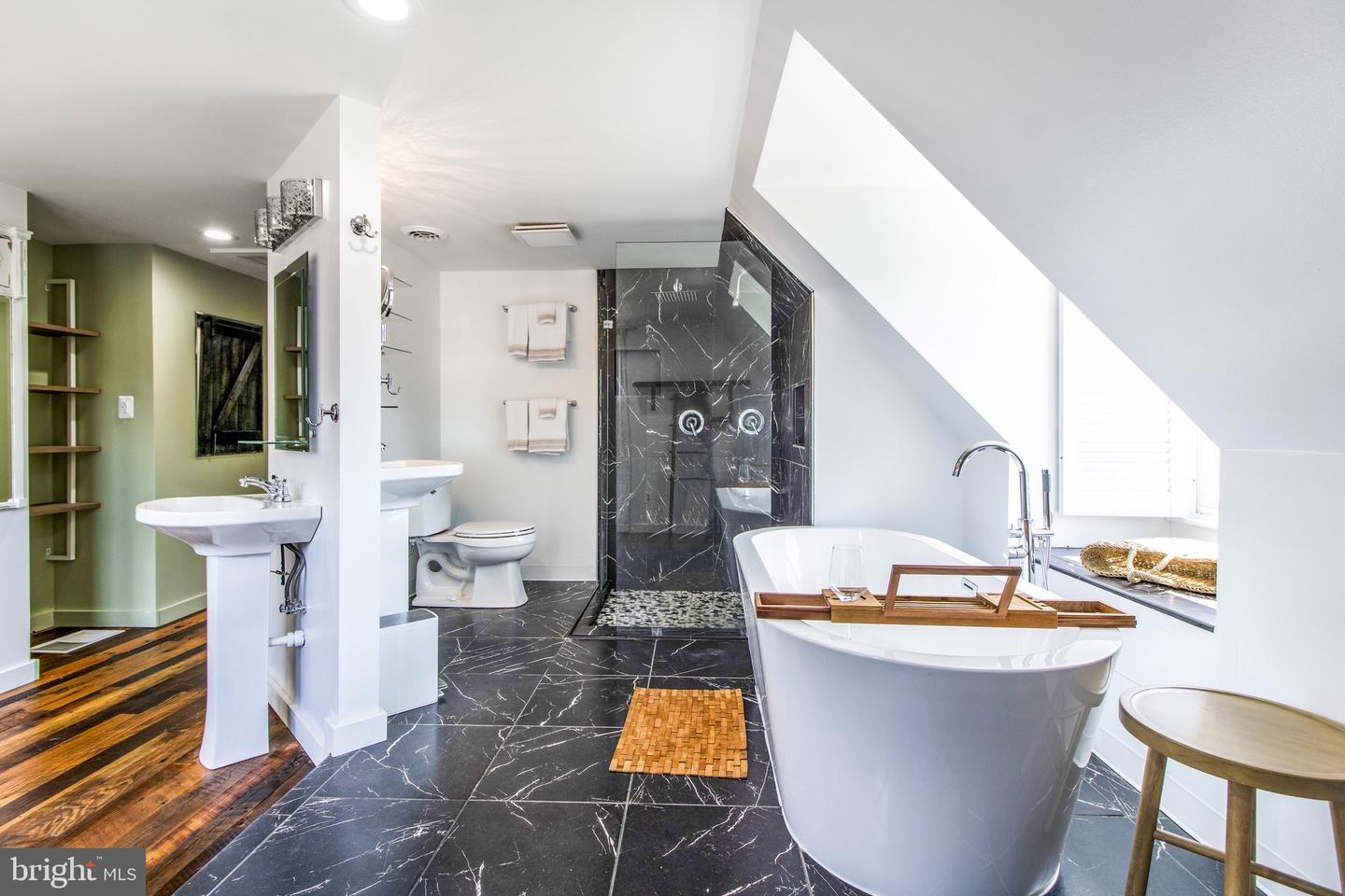 109 SUSSEX ST, FREDERICKSBURG, Virginia 22405, 5 Bedrooms Bedrooms, ,2 BathroomsBathrooms,Residential,For sale,109 SUSSEX ST,VAST2045872 MLS # VAST2045872