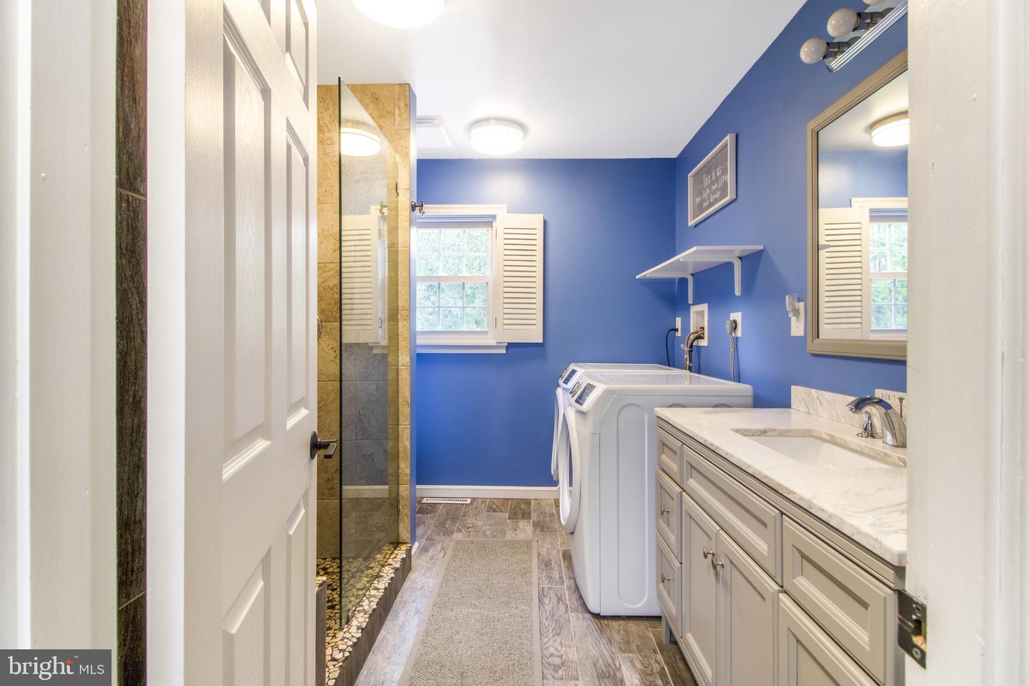 109 SUSSEX ST, FREDERICKSBURG, Virginia 22405, 5 Bedrooms Bedrooms, ,2 BathroomsBathrooms,Residential,For sale,109 SUSSEX ST,VAST2045872 MLS # VAST2045872