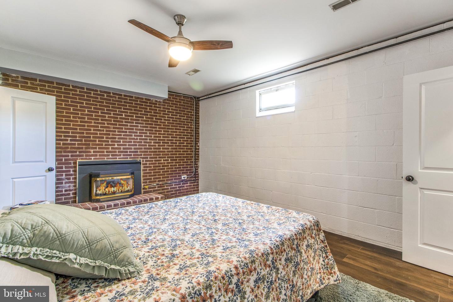 109 SUSSEX ST, FREDERICKSBURG, Virginia 22405, 5 Bedrooms Bedrooms, ,2 BathroomsBathrooms,Residential,For sale,109 SUSSEX ST,VAST2045872 MLS # VAST2045872