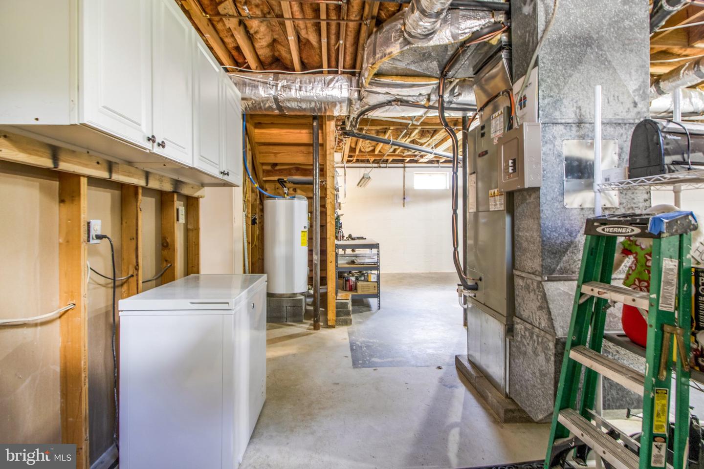 109 SUSSEX ST, FREDERICKSBURG, Virginia 22405, 5 Bedrooms Bedrooms, ,2 BathroomsBathrooms,Residential,For sale,109 SUSSEX ST,VAST2045872 MLS # VAST2045872