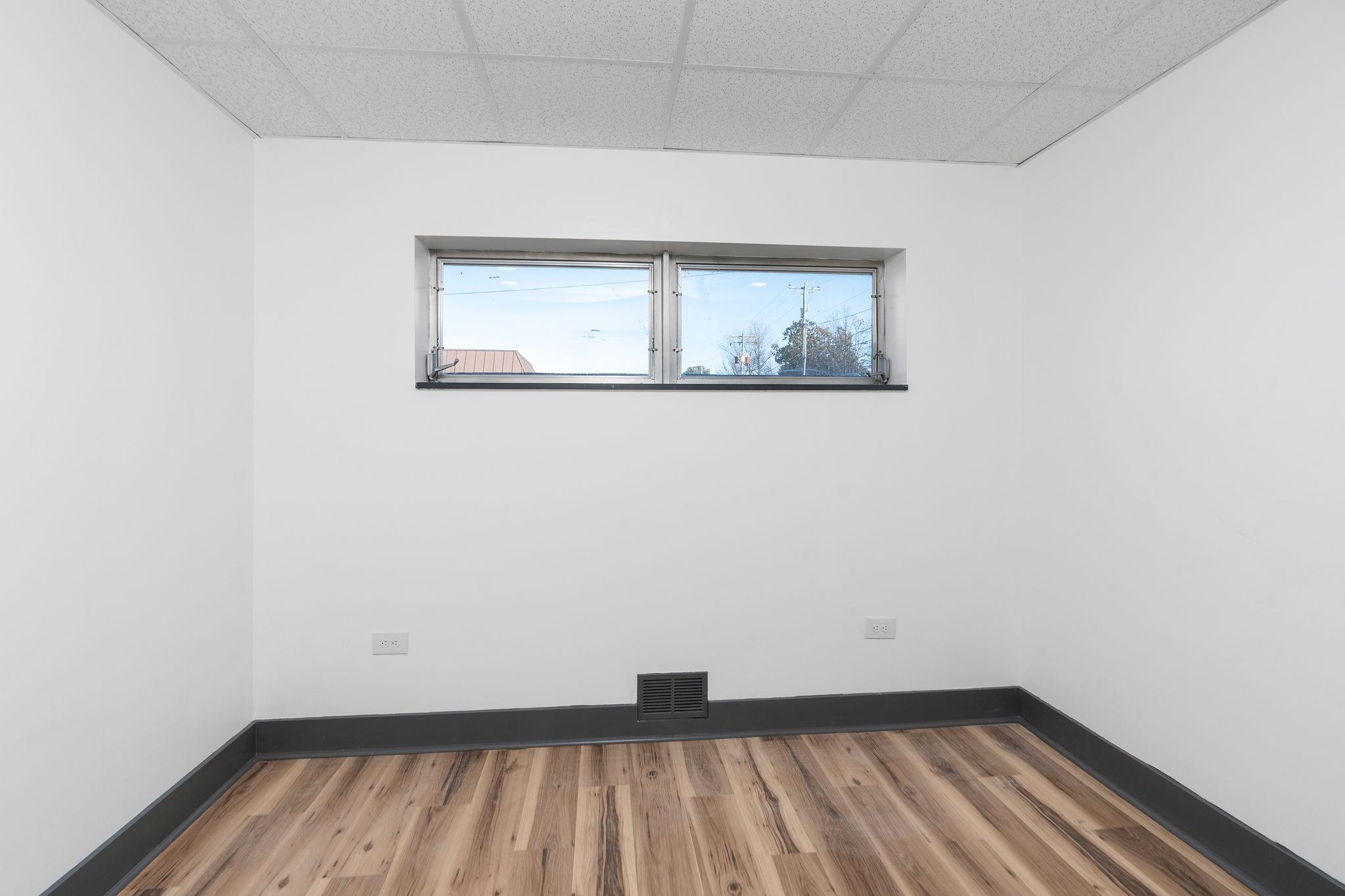 1305 13TH ST, WAYNESBORO, Virginia 22980, ,Commercial,1305 13TH ST,671539 MLS # 671539