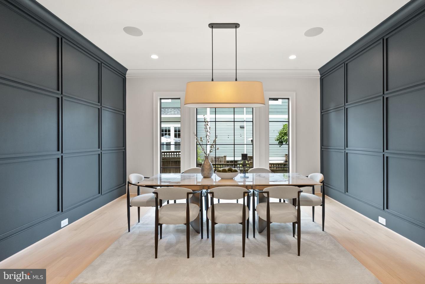 112 N HIGHLAND ST, ARLINGTON, Virginia 22201, 6 Bedrooms Bedrooms, 26 Rooms Rooms,6 BathroomsBathrooms,Residential,For sale,112 N HIGHLAND ST,VAAR2061698 MLS # VAAR2061698