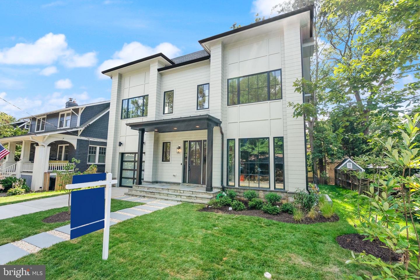 112 N HIGHLAND ST, ARLINGTON, Virginia 22201, 6 Bedrooms Bedrooms, 26 Rooms Rooms,6 BathroomsBathrooms,Residential,For sale,112 N HIGHLAND ST,VAAR2061698 MLS # VAAR2061698