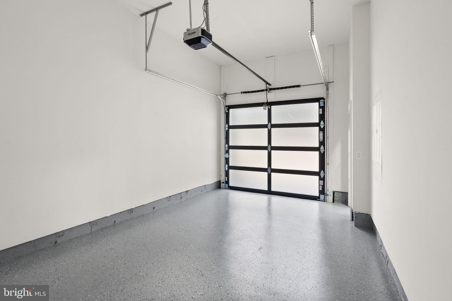 112 N HIGHLAND ST, ARLINGTON, Virginia 22201, 6 Bedrooms Bedrooms, 26 Rooms Rooms,6 BathroomsBathrooms,Residential,For sale,112 N HIGHLAND ST,VAAR2061698 MLS # VAAR2061698