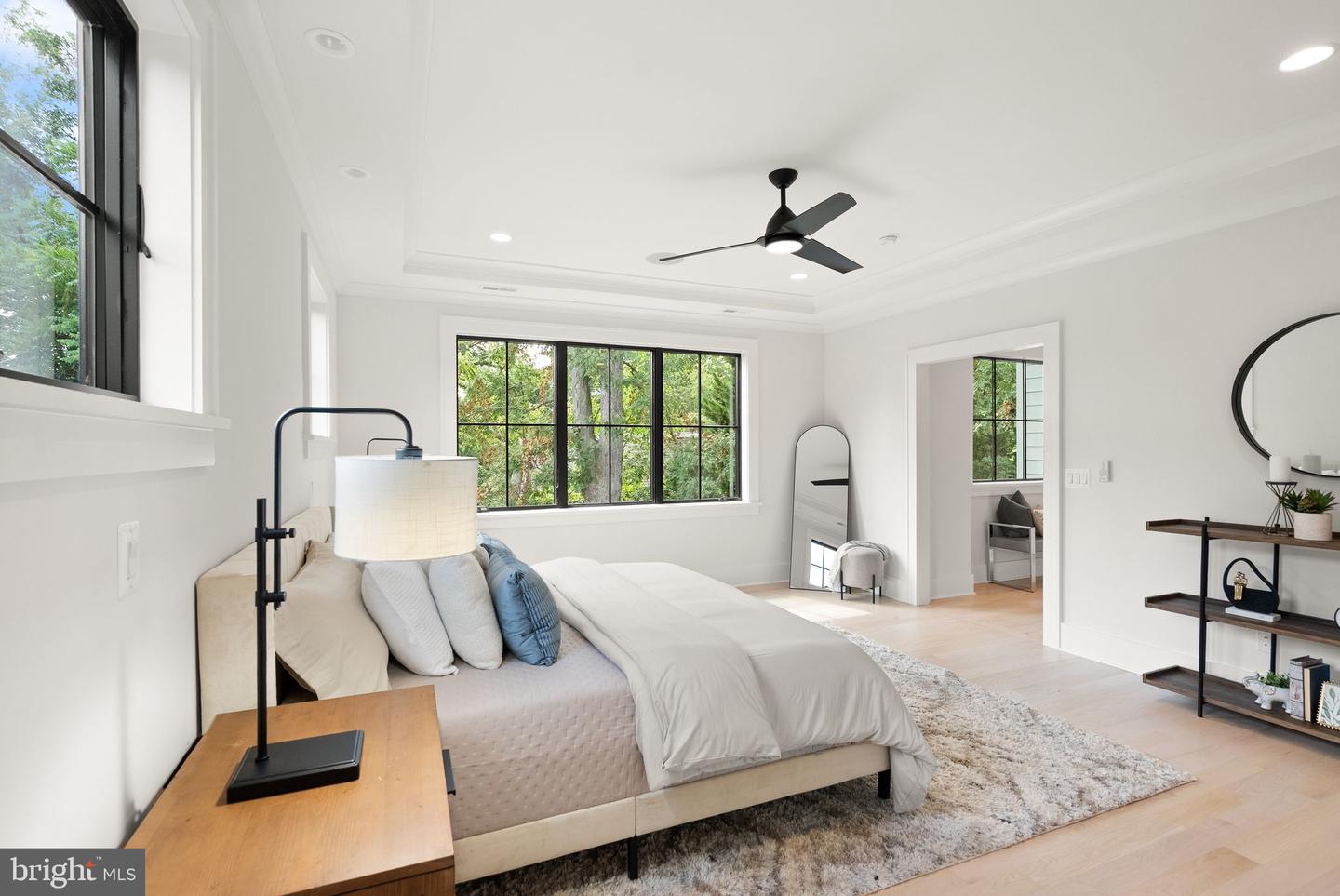 112 N HIGHLAND ST, ARLINGTON, Virginia 22201, 6 Bedrooms Bedrooms, 26 Rooms Rooms,6 BathroomsBathrooms,Residential,For sale,112 N HIGHLAND ST,VAAR2061698 MLS # VAAR2061698