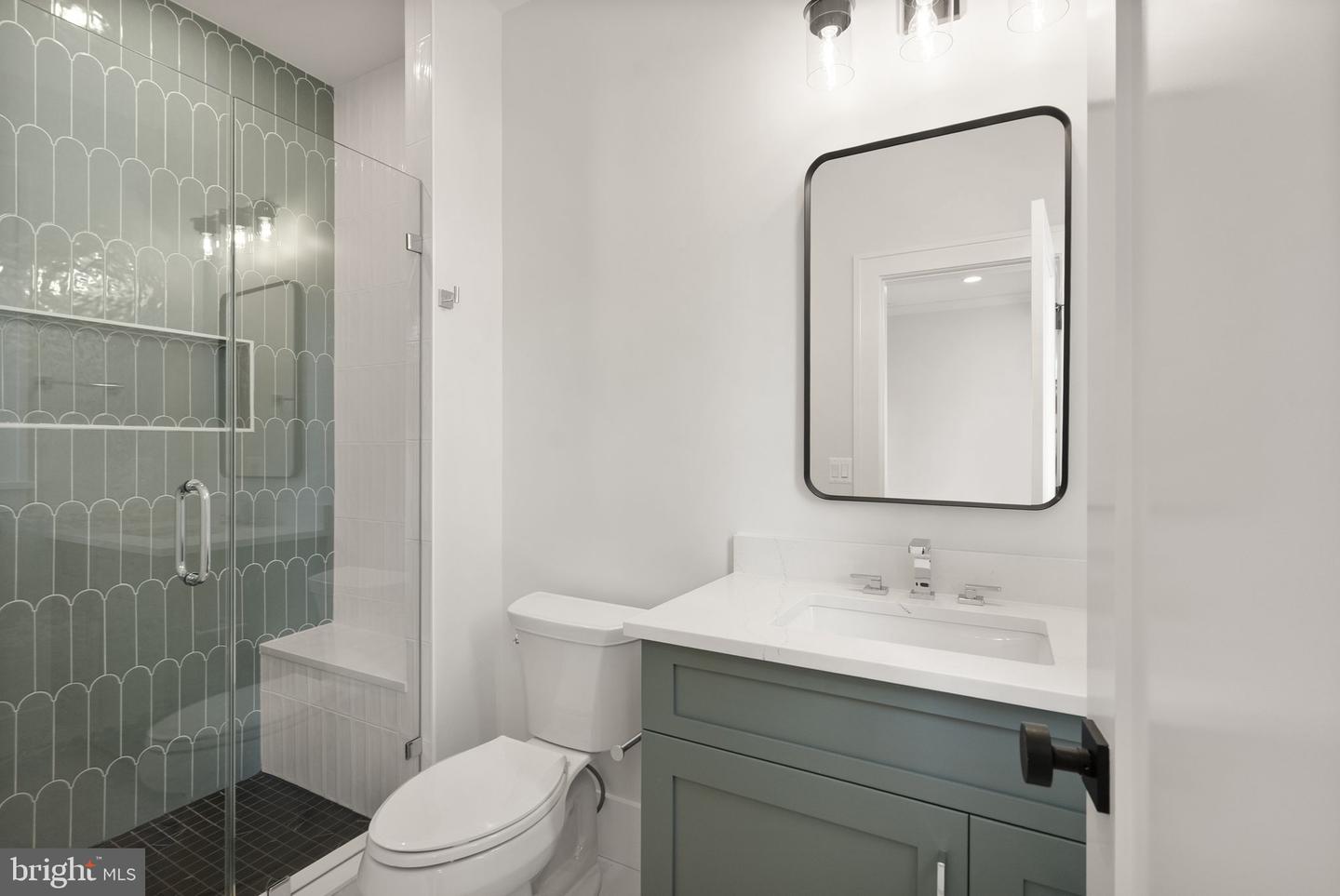 112 N HIGHLAND ST, ARLINGTON, Virginia 22201, 6 Bedrooms Bedrooms, 26 Rooms Rooms,6 BathroomsBathrooms,Residential,For sale,112 N HIGHLAND ST,VAAR2061698 MLS # VAAR2061698