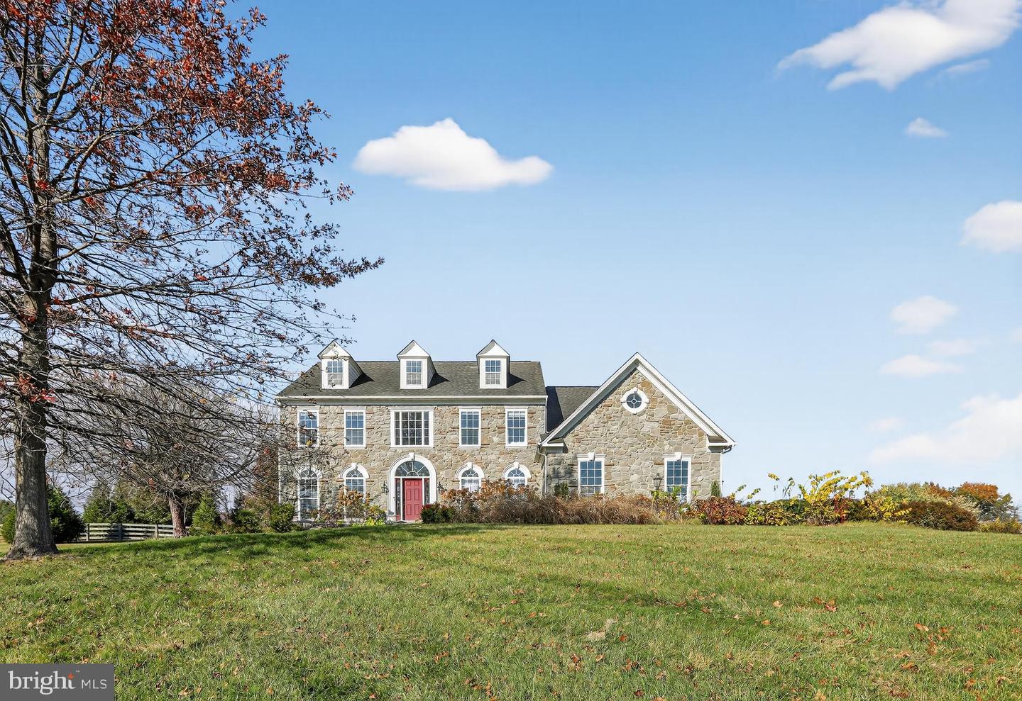 38790 BOCA CT, WATERFORD, Virginia 20197, 4 Bedrooms Bedrooms, 14 Rooms Rooms,4 BathroomsBathrooms,Residential,For sale,38790 BOCA CT,VALO2110626 MLS # VALO2110626