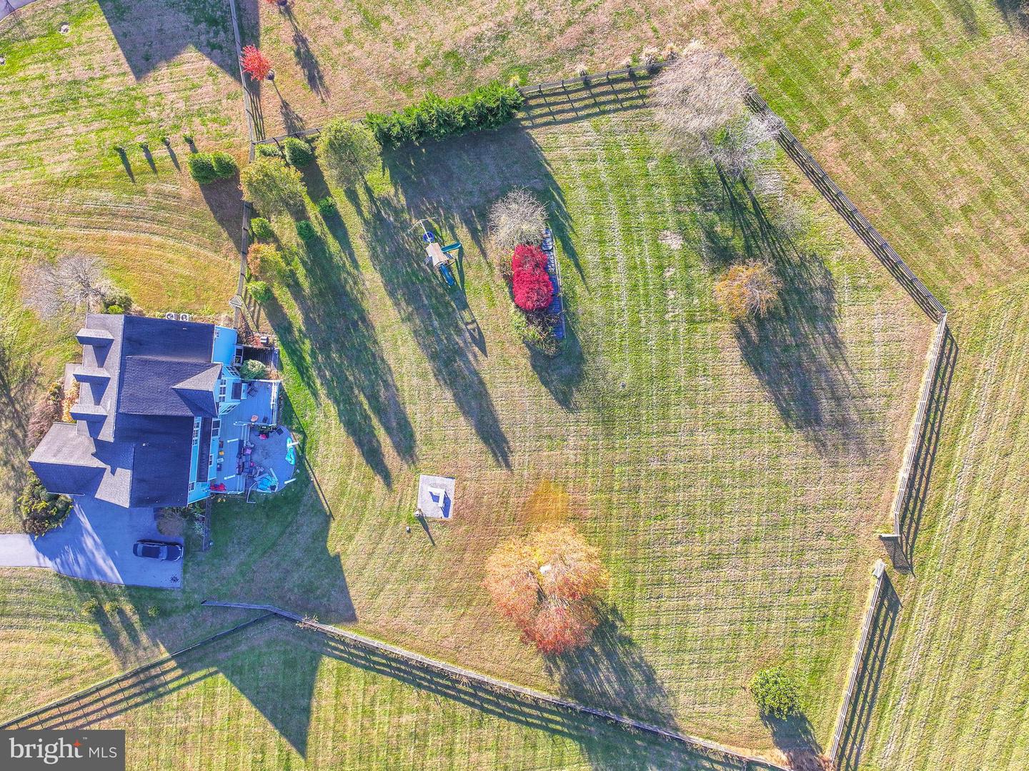 38790 BOCA CT, WATERFORD, Virginia 20197, 4 Bedrooms Bedrooms, 14 Rooms Rooms,4 BathroomsBathrooms,Residential,For sale,38790 BOCA CT,VALO2110626 MLS # VALO2110626