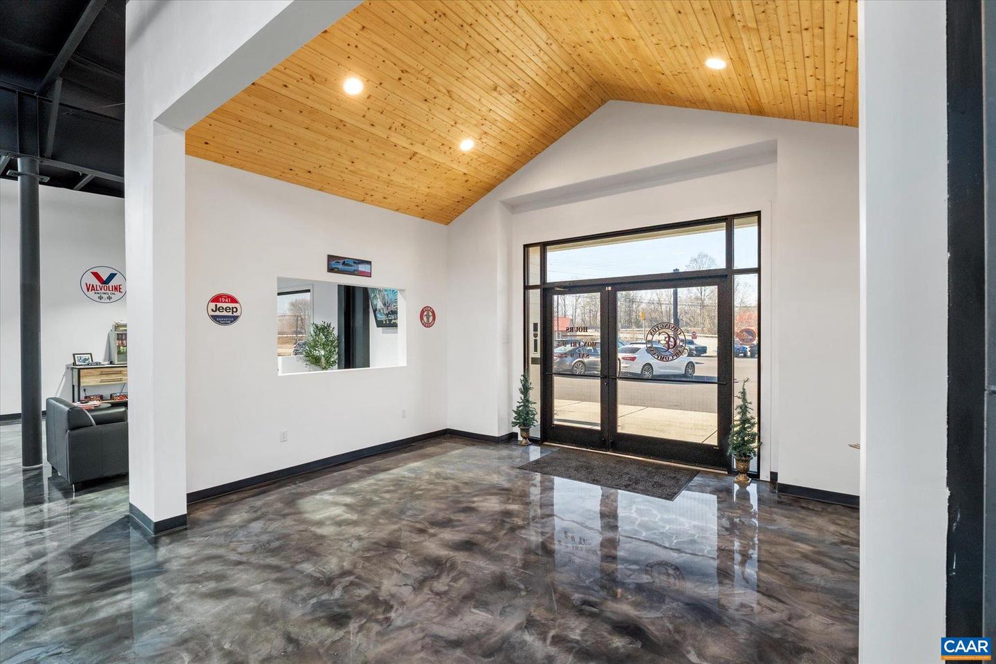 912 VALLEY RIDGE RD, COVINGTON, Virginia 24426, ,Land,For sale,912 VALLEY RIDGE RD,673110 MLS # 673110