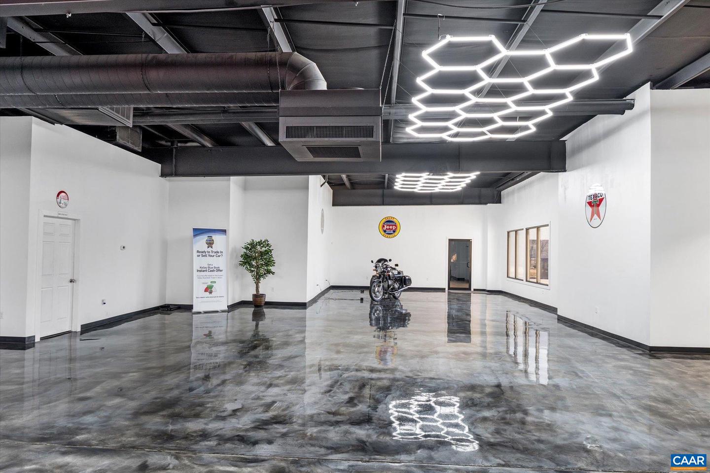 912 VALLEY RIDGE RD, COVINGTON, Virginia 24426, ,Land,For sale,912 VALLEY RIDGE RD,673110 MLS # 673110