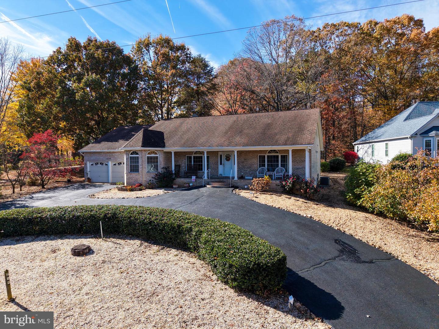 219 CORNWALLIS AVE, LOCUST GROVE, Virginia 22508, 3 Bedrooms Bedrooms, ,3 BathroomsBathrooms,Residential,For sale,219 CORNWALLIS AVE,VAOR2012794 MLS # VAOR2012794