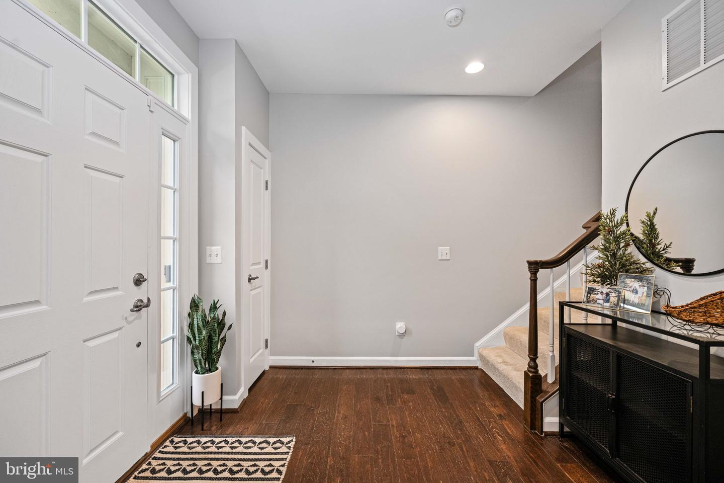 13742 SENEA DR, GAINESVILLE, Virginia 20155, 4 Bedrooms Bedrooms, ,3 BathroomsBathrooms,Residential,For sale,13742 SENEA DR,VAPW2109136 MLS # VAPW2109136