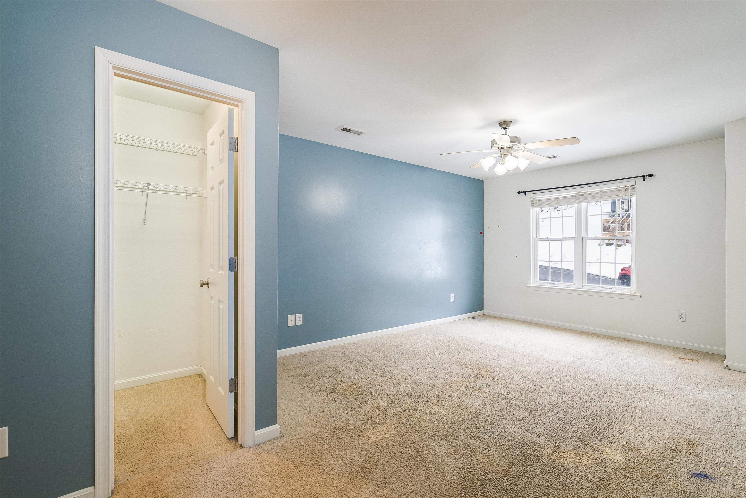 425 CAMPBELL ST, STAUNTON, Virginia 24401, 4 Bedrooms Bedrooms, ,3 BathroomsBathrooms,Residential,425 CAMPBELL ST,673105 MLS # 673105