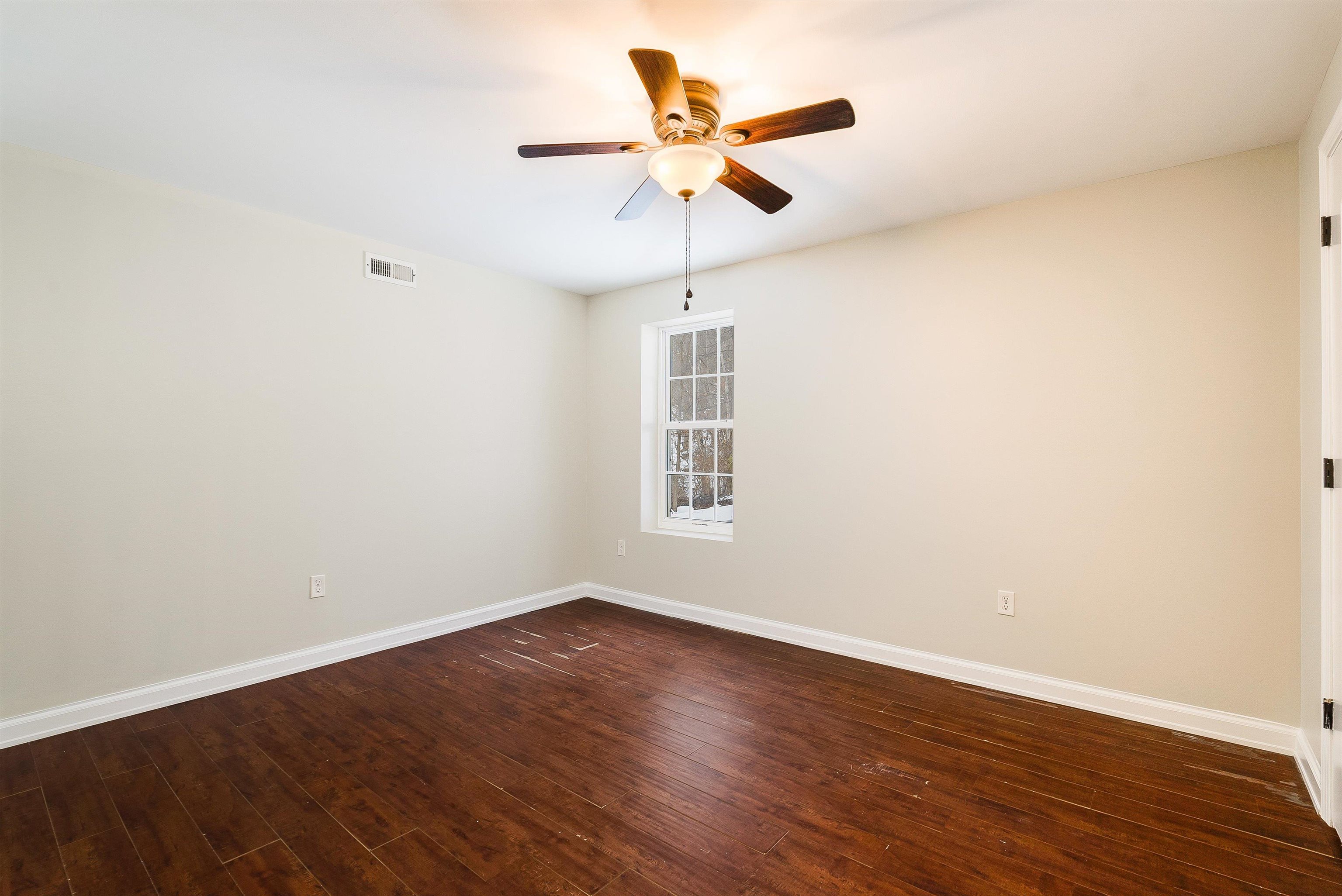 425 CAMPBELL ST, STAUNTON, Virginia 24401, 4 Bedrooms Bedrooms, ,3 BathroomsBathrooms,Residential,425 CAMPBELL ST,673105 MLS # 673105