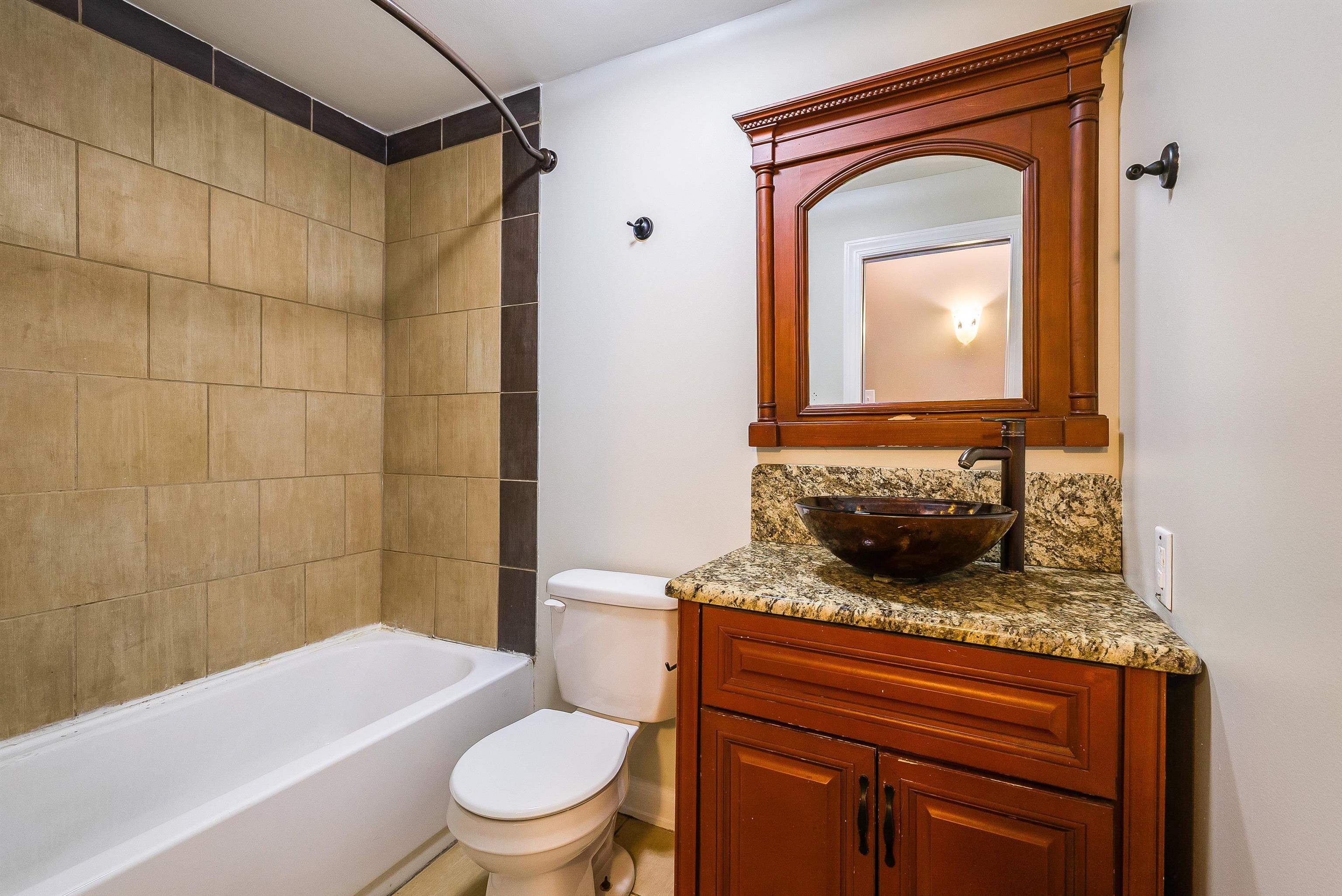 425 CAMPBELL ST, STAUNTON, Virginia 24401, 4 Bedrooms Bedrooms, ,3 BathroomsBathrooms,Residential,425 CAMPBELL ST,673105 MLS # 673105