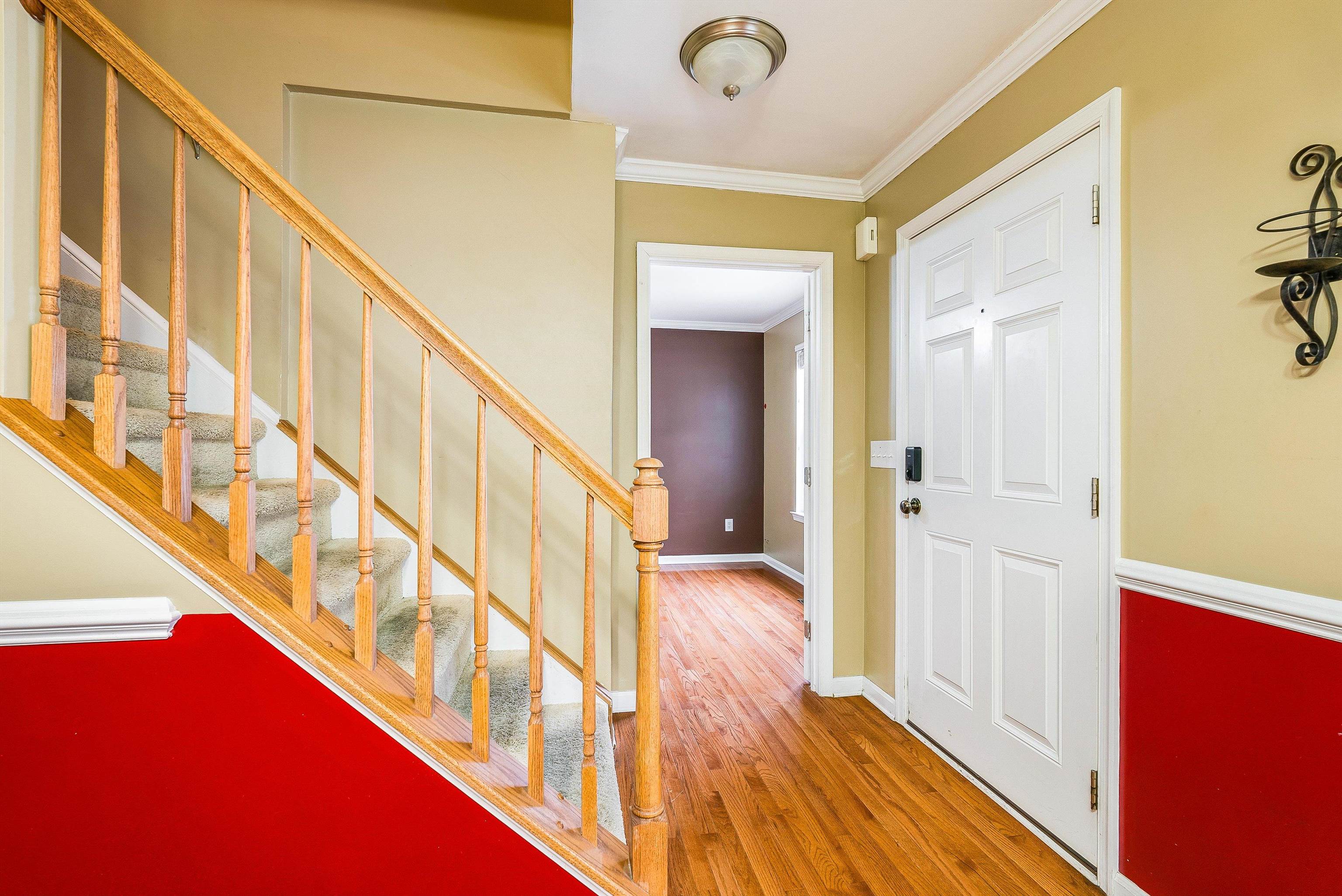 425 CAMPBELL ST, STAUNTON, Virginia 24401, 4 Bedrooms Bedrooms, ,3 BathroomsBathrooms,Residential,425 CAMPBELL ST,673105 MLS # 673105