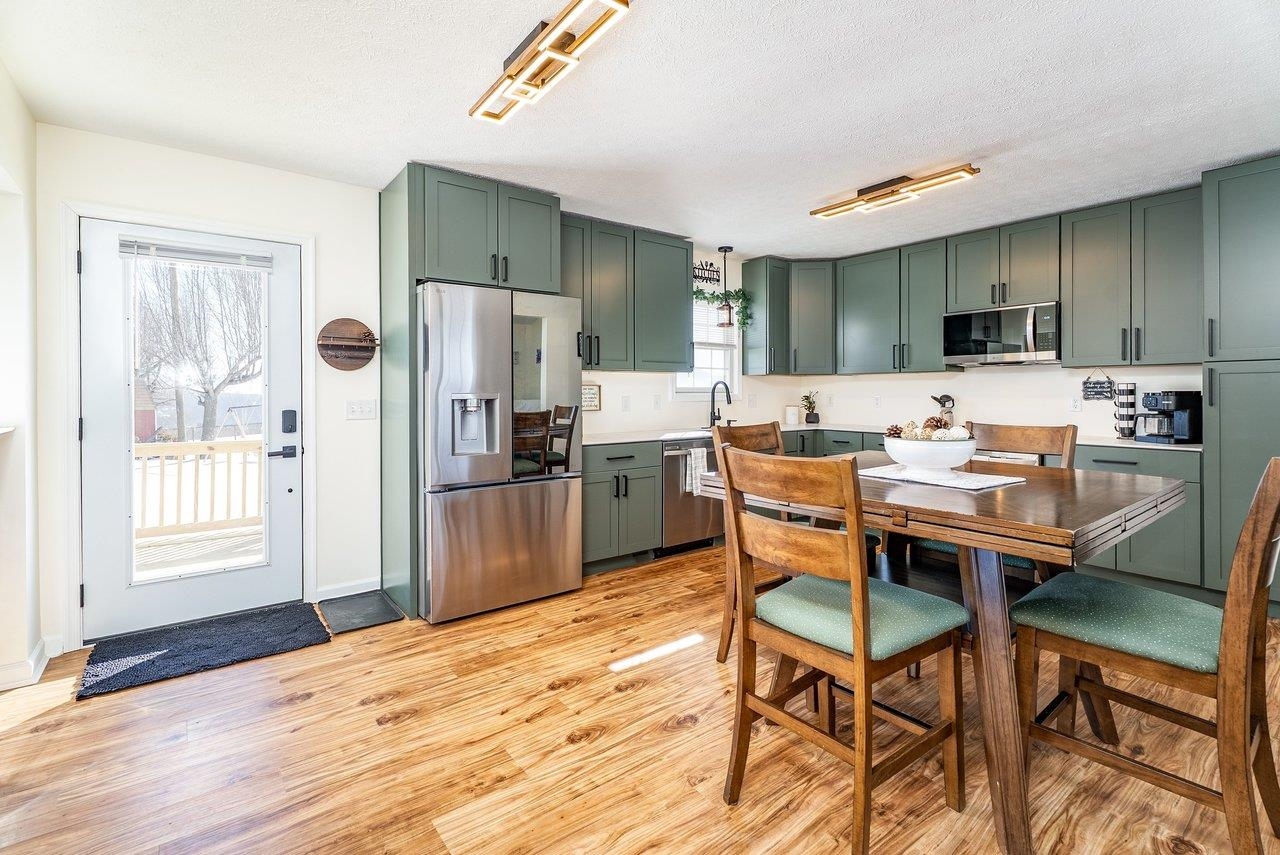 6474 E DONNAGAIL DR, PENN LAIRD, Virginia 22846, 3 Bedrooms Bedrooms, ,2 BathroomsBathrooms,Residential,6474 E DONNAGAIL DR,673109 MLS # 673109