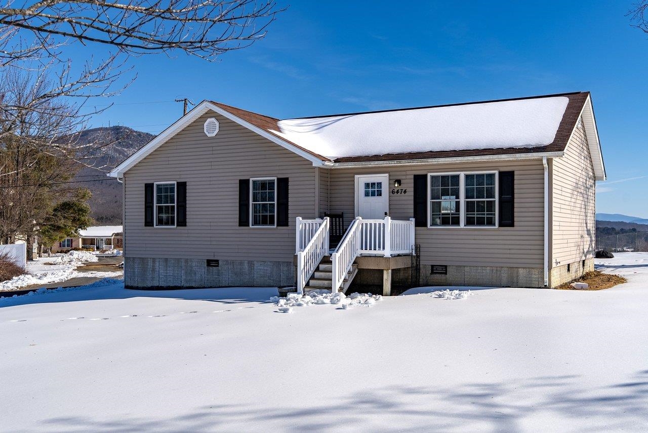 6474 E DONNAGAIL DR, PENN LAIRD, Virginia 22846, 3 Bedrooms Bedrooms, ,2 BathroomsBathrooms,Residential,6474 E DONNAGAIL DR,673109 MLS # 673109