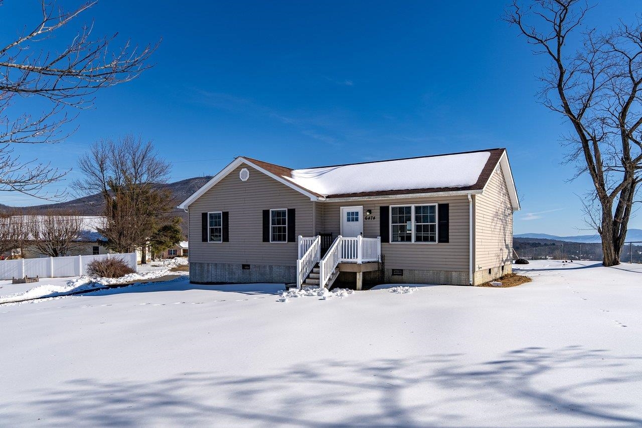 6474 E DONNAGAIL DR, PENN LAIRD, Virginia 22846, 3 Bedrooms Bedrooms, ,2 BathroomsBathrooms,Residential,6474 E DONNAGAIL DR,673109 MLS # 673109