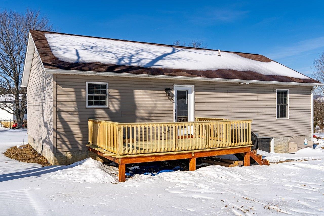 6474 E DONNAGAIL DR, PENN LAIRD, Virginia 22846, 3 Bedrooms Bedrooms, ,2 BathroomsBathrooms,Residential,6474 E DONNAGAIL DR,673109 MLS # 673109