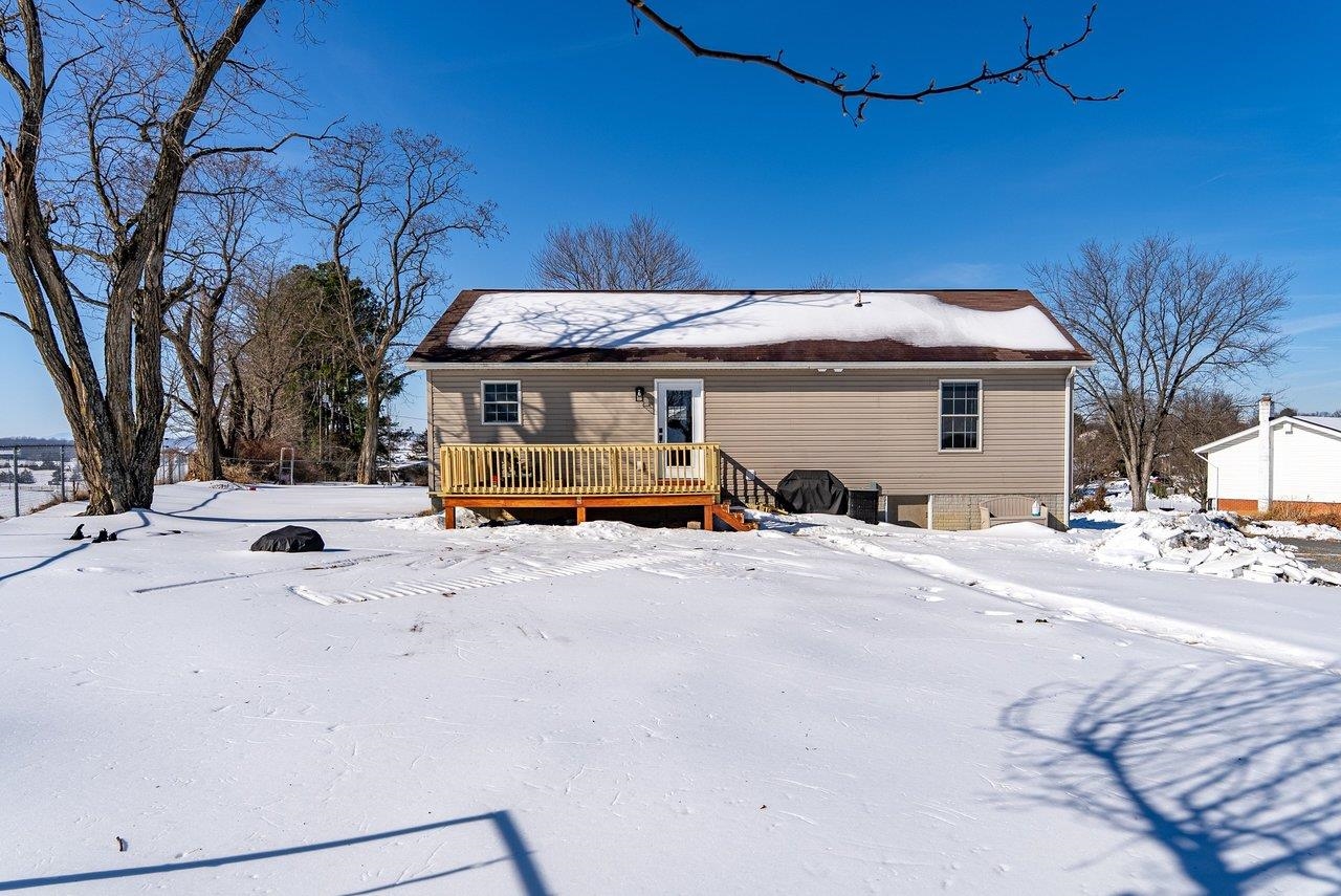 6474 E DONNAGAIL DR, PENN LAIRD, Virginia 22846, 3 Bedrooms Bedrooms, ,2 BathroomsBathrooms,Residential,6474 E DONNAGAIL DR,673109 MLS # 673109