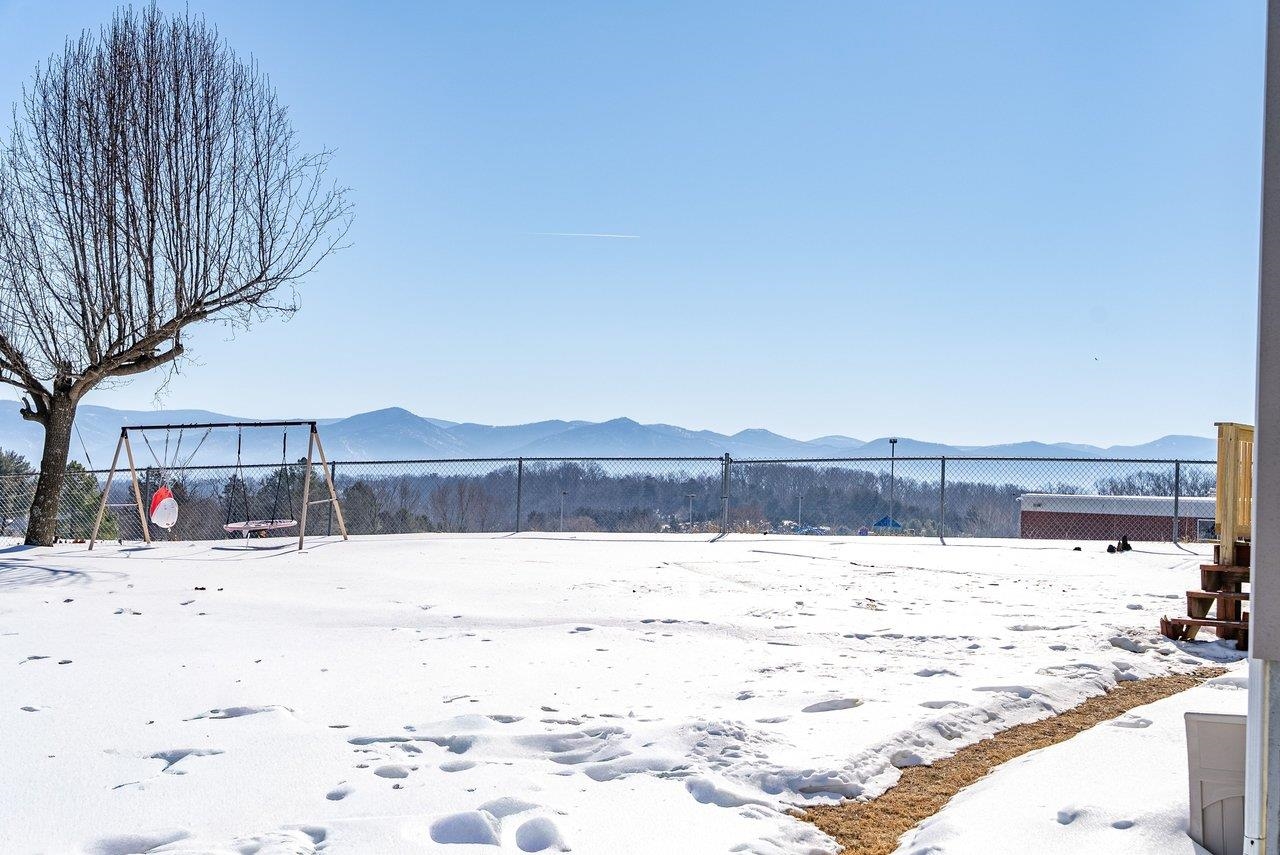 6474 E DONNAGAIL DR, PENN LAIRD, Virginia 22846, 3 Bedrooms Bedrooms, ,2 BathroomsBathrooms,Residential,6474 E DONNAGAIL DR,673109 MLS # 673109