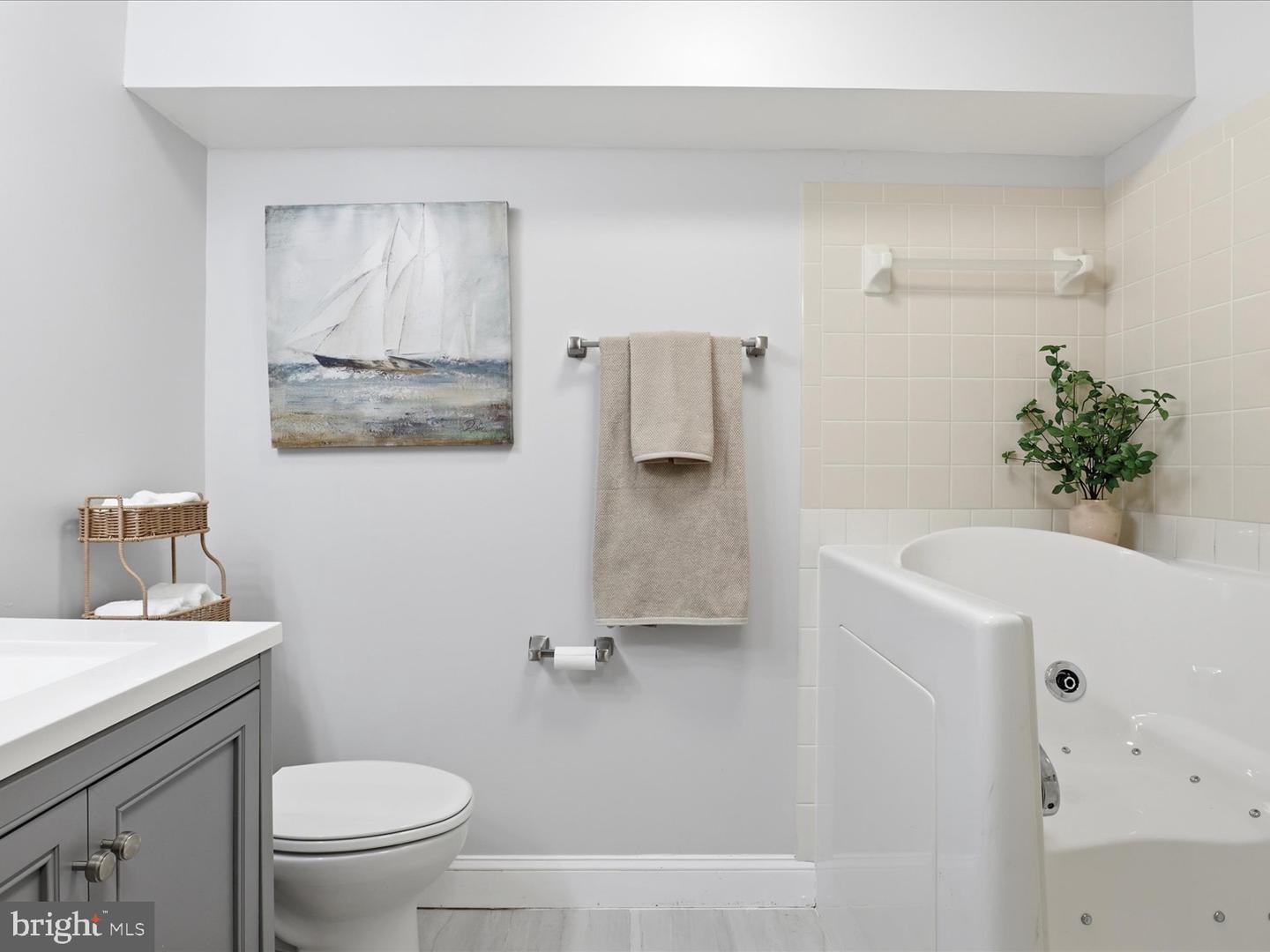 3620 SHERBROOKE CIR #103, WOODBRIDGE, Virginia 22192, 2 Bedrooms Bedrooms, ,2 BathroomsBathrooms,Residential,For sale,3620 SHERBROOKE CIR #103,VAPW2110186 MLS # VAPW2110186