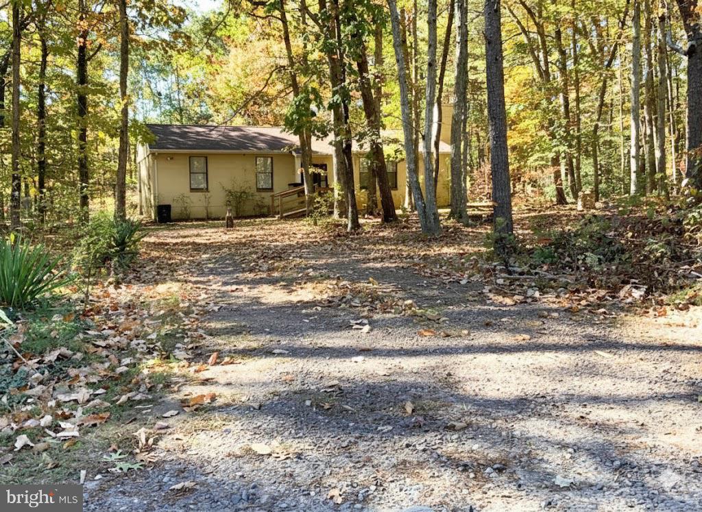 9000 FOX RUN DR, SPOTSYLVANIA, Virginia 22551, 2 Bedrooms Bedrooms, ,1 BathroomBathrooms,Residential,For sale,9000 FOX RUN DR,VASP2038614 MLS # VASP2038614