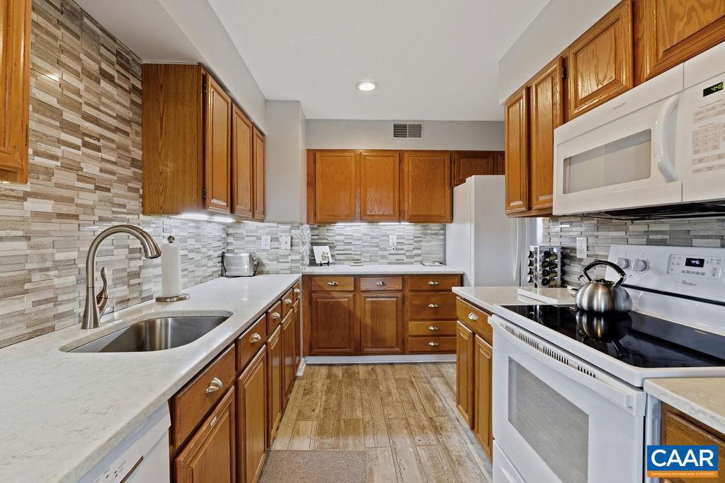 3203 NORTH RIDGE CONDOS, WINTERGREEN RESORT, Virginia 22967, 2 Bedrooms Bedrooms, ,2 BathroomsBathrooms,Residential,For sale,3203 NORTH RIDGE CONDOS,672501 MLS # 672501