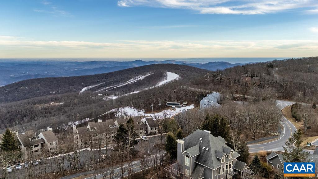 3203 NORTH RIDGE CONDOS, WINTERGREEN RESORT, Virginia 22967, 2 Bedrooms Bedrooms, ,2 BathroomsBathrooms,Residential,For sale,3203 NORTH RIDGE CONDOS,672501 MLS # 672501