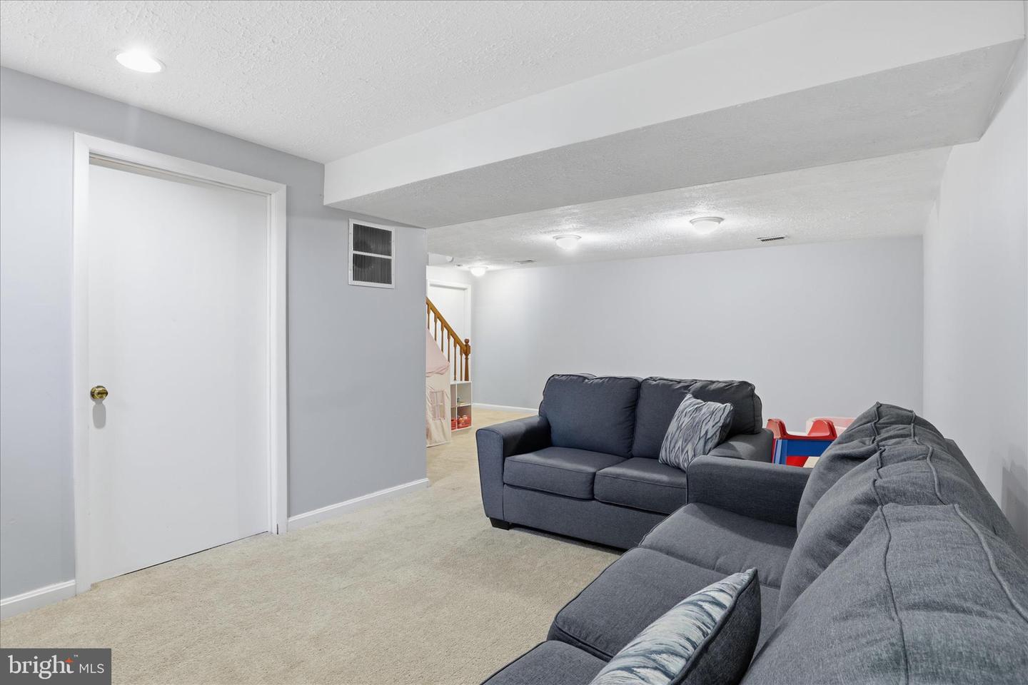 9634 BRANCHVIEW LN, MANASSAS, Virginia 20110, 4 Bedrooms Bedrooms, ,2 BathroomsBathrooms,Residential,For sale,9634 BRANCHVIEW LN,VAMN2009960 MLS # VAMN2009960