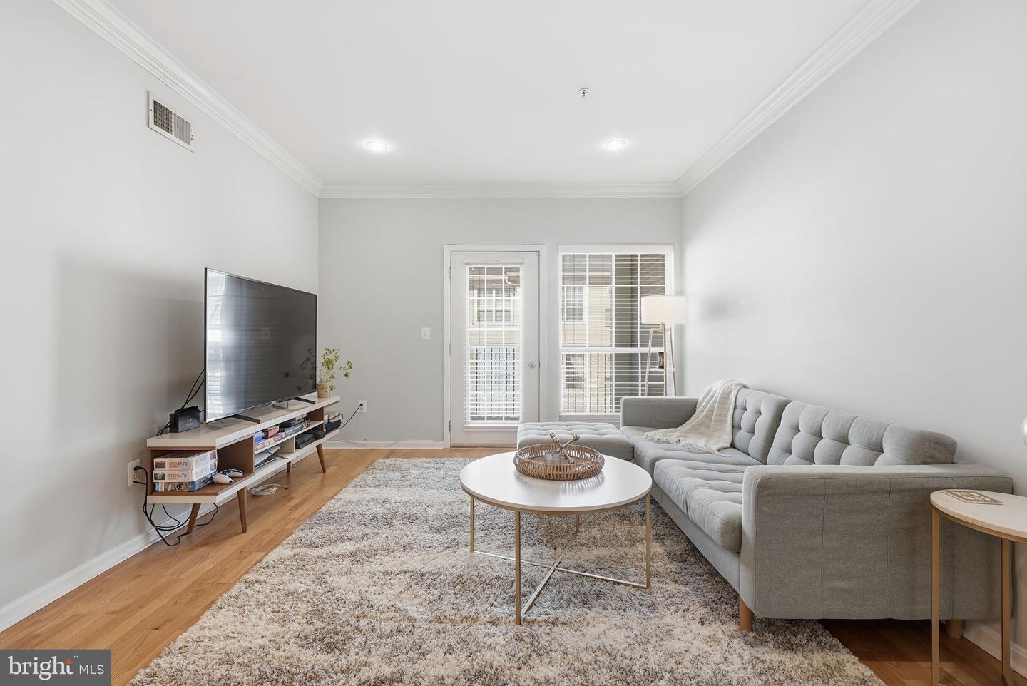 4852 EISENHOWER AVE #337, ALEXANDRIA, Virginia 22304, 2 Bedrooms Bedrooms, ,1 BathroomBathrooms,Residential,For sale,4852 EISENHOWER AVE #337,VAAX2053270 MLS # VAAX2053270