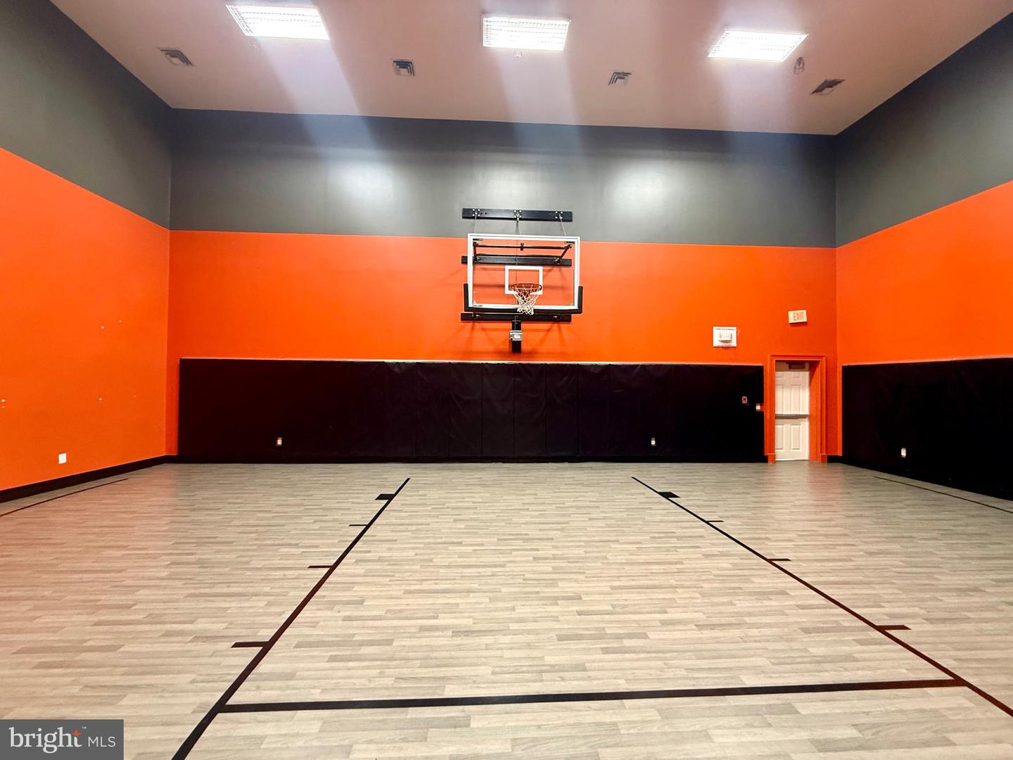 4852 EISENHOWER AVE #337, ALEXANDRIA, Virginia 22304, 2 Bedrooms Bedrooms, ,1 BathroomBathrooms,Residential,For sale,4852 EISENHOWER AVE #337,VAAX2053270 MLS # VAAX2053270