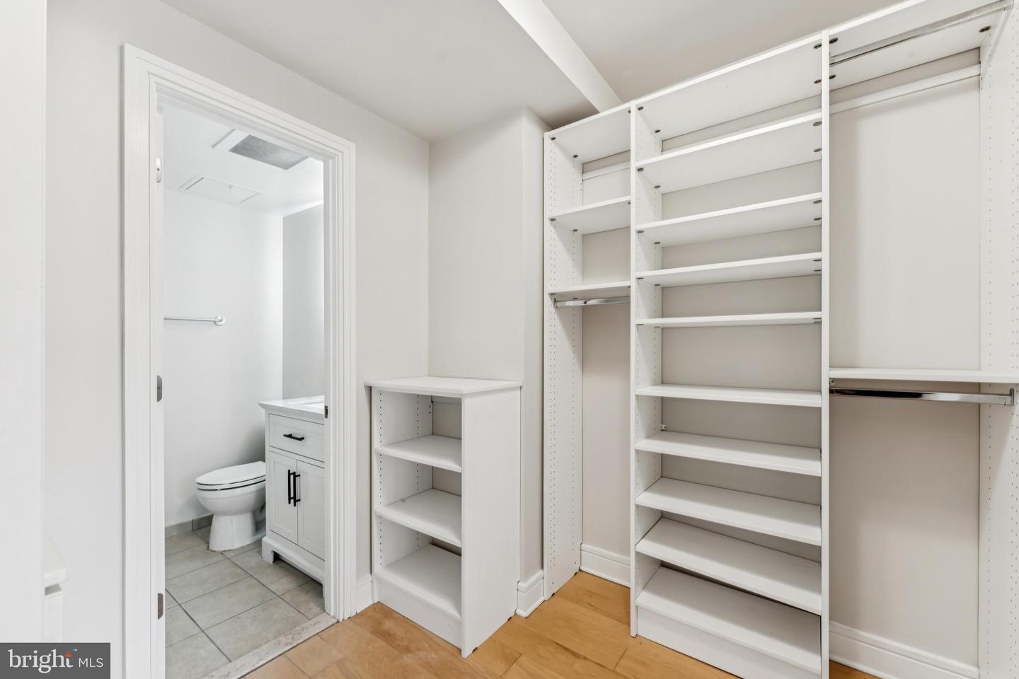 800 4TH ST SW #S418, WASHINGTON, District Of Columbia 20024, 1 Bedroom Bedrooms, 2 Rooms Rooms,1 BathroomBathrooms,Residential,For sale,800 4TH ST SW #S418,DCDC2242052 MLS # DCDC2242052