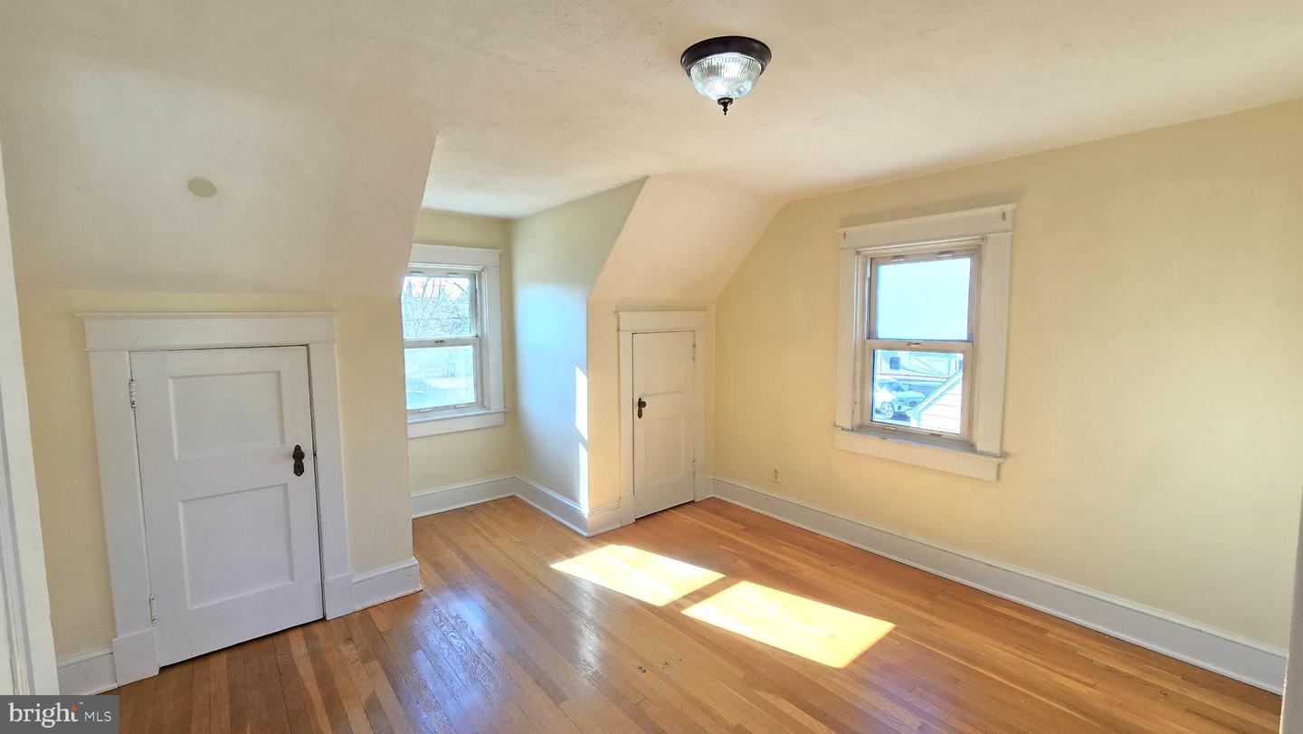 712 FREDERICK AVE, WINCHESTER, Virginia 22601, 3 Bedrooms Bedrooms, ,2 BathroomsBathrooms,Residential,For sale,712 FREDERICK AVE,VAWI2009832 MLS # VAWI2009832