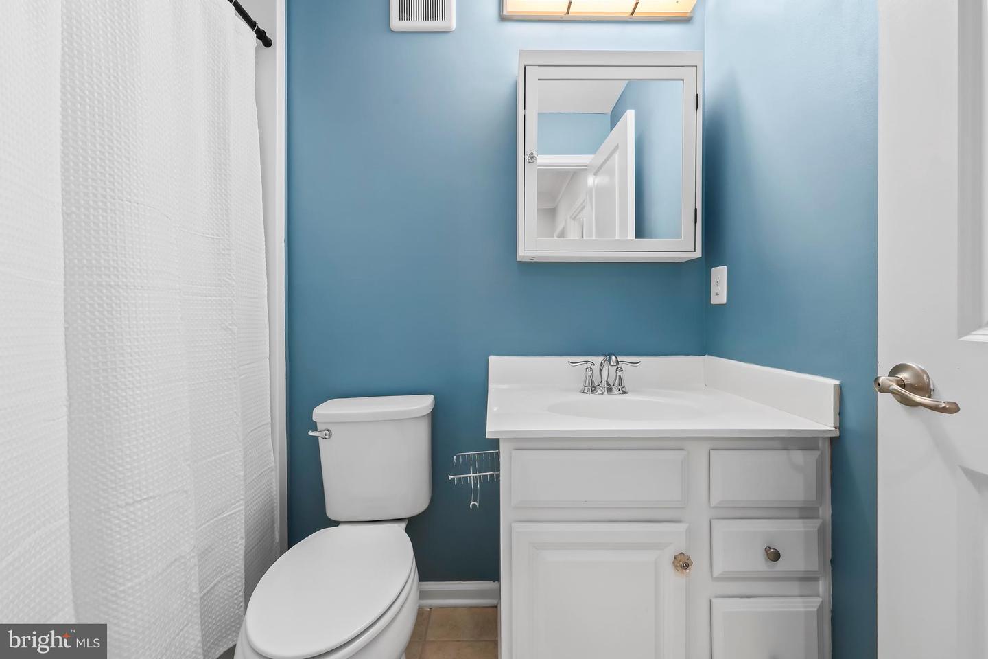 25292 GRAY POPLAR TER, ALDIE, Virginia 20105, 3 Bedrooms Bedrooms, ,2 BathroomsBathrooms,Residential,For sale,25292 GRAY POPLAR TER,VALO2115118 MLS # VALO2115118