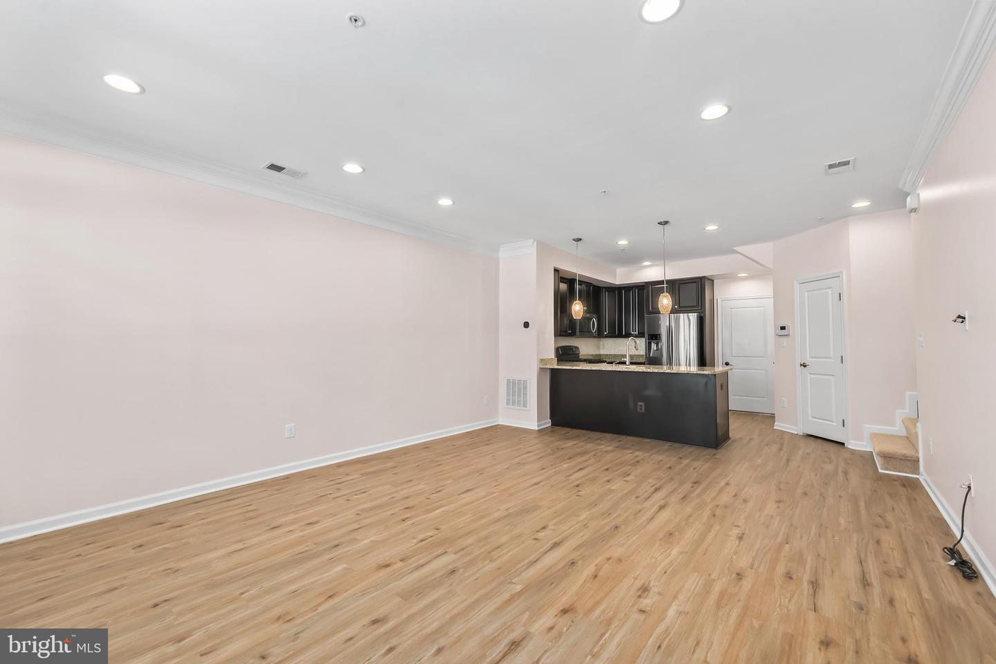 25292 GRAY POPLAR TER, ALDIE, Virginia 20105, 3 Bedrooms Bedrooms, ,2 BathroomsBathrooms,Residential,For sale,25292 GRAY POPLAR TER,VALO2115118 MLS # VALO2115118