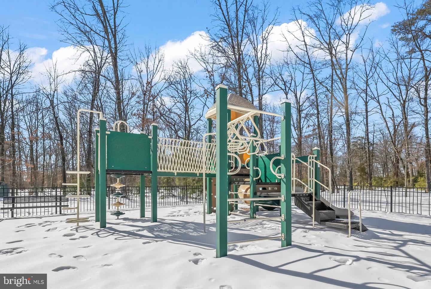 25292 GRAY POPLAR TER, ALDIE, Virginia 20105, 3 Bedrooms Bedrooms, ,2 BathroomsBathrooms,Residential,For sale,25292 GRAY POPLAR TER,VALO2115118 MLS # VALO2115118